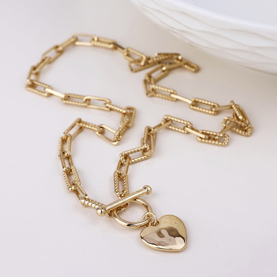 Gold Twisted T Bar Necklace & Heart
