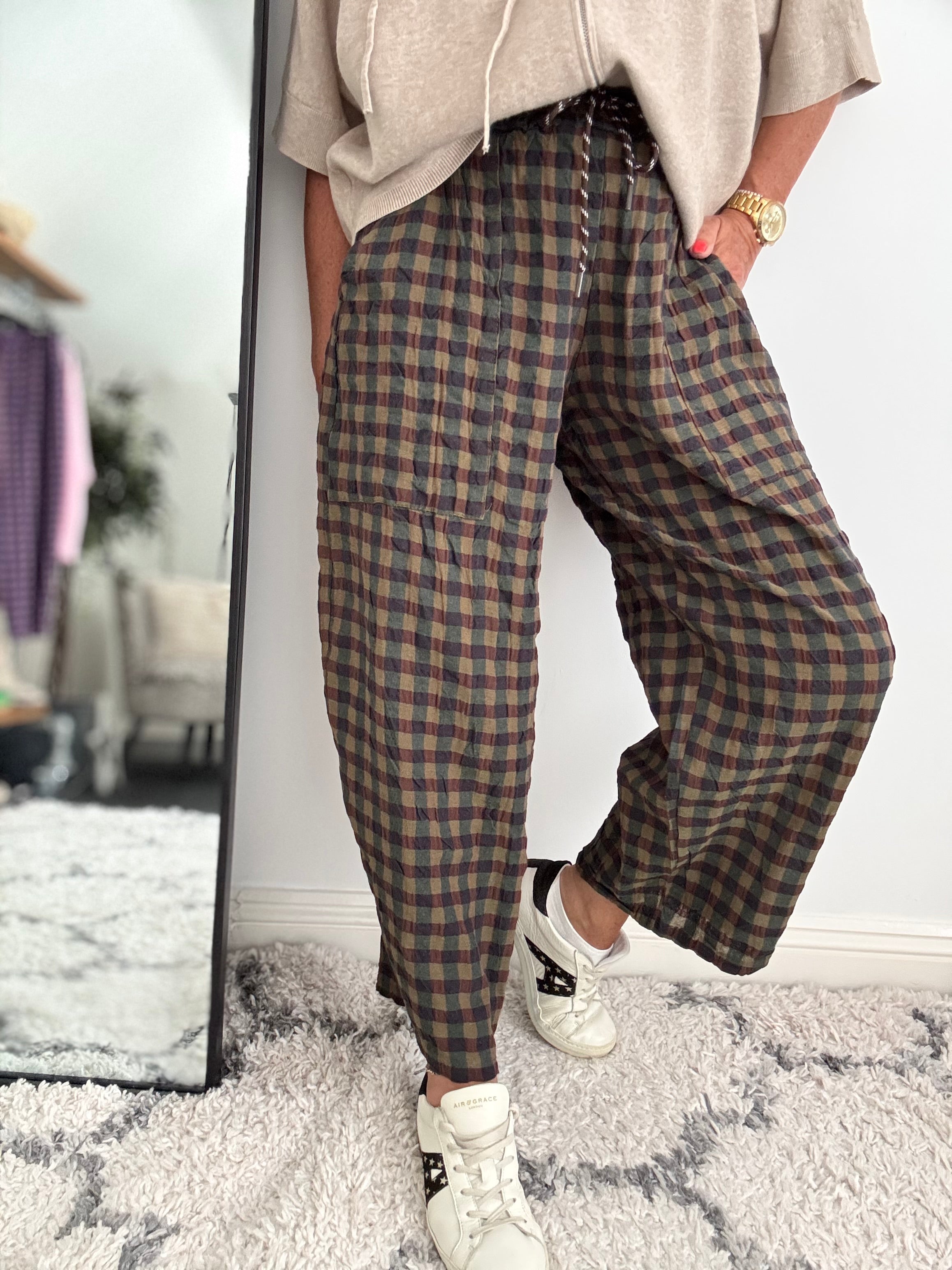 Barrel Check Trousers in Chocolate & Khaki