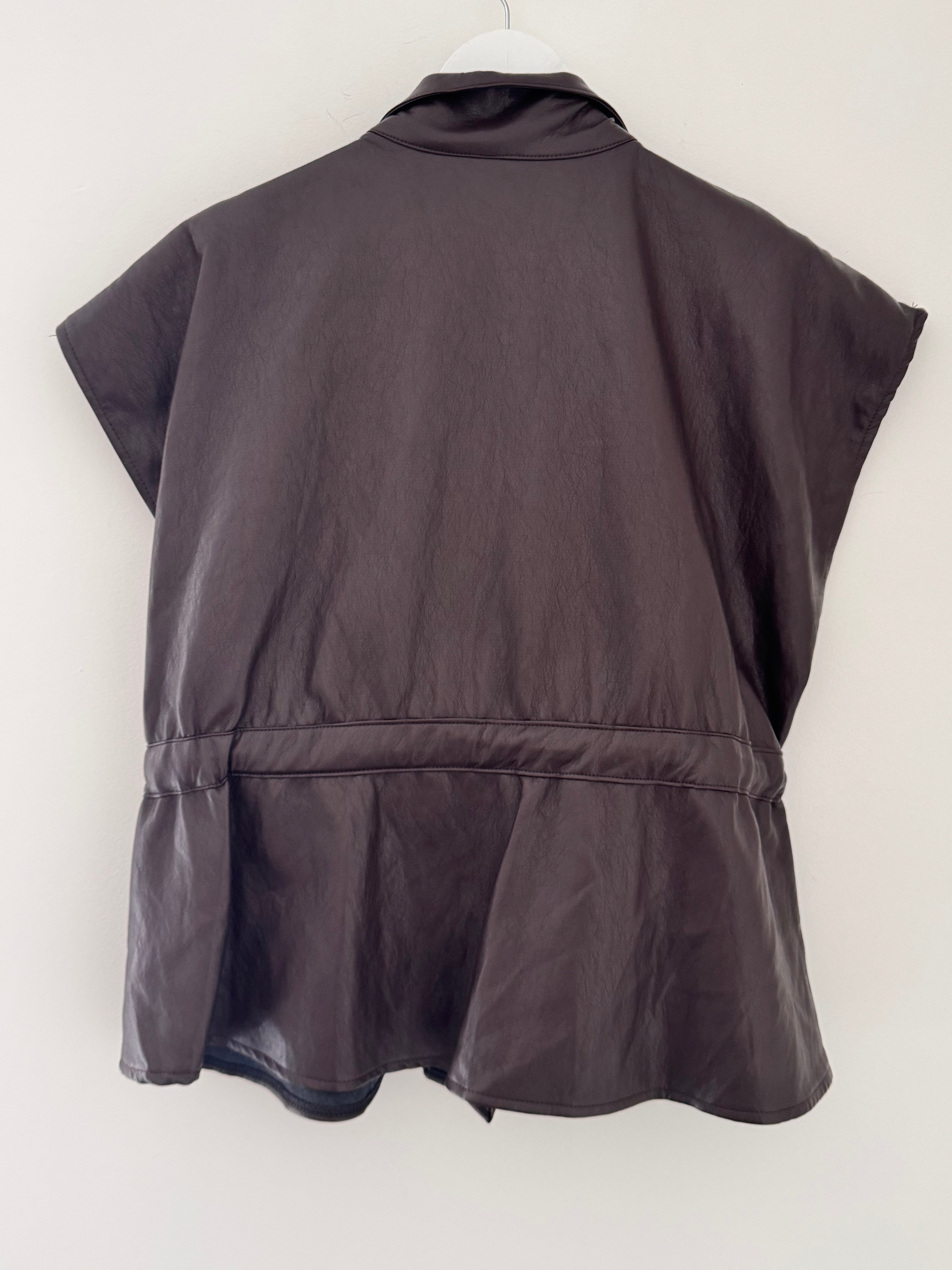 Designer Leather Gilet in Chocolate