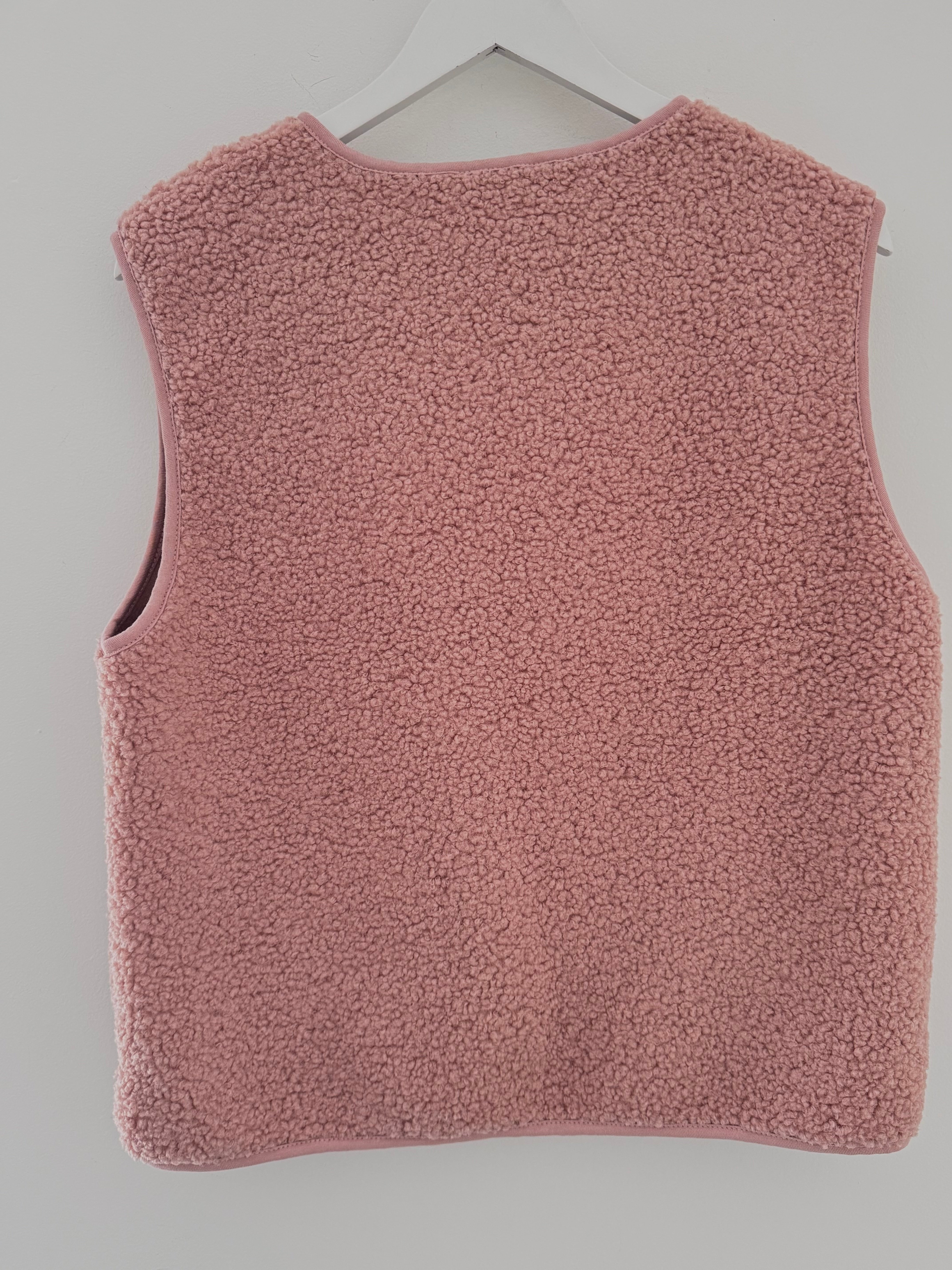 Boucle Gilet in Pink