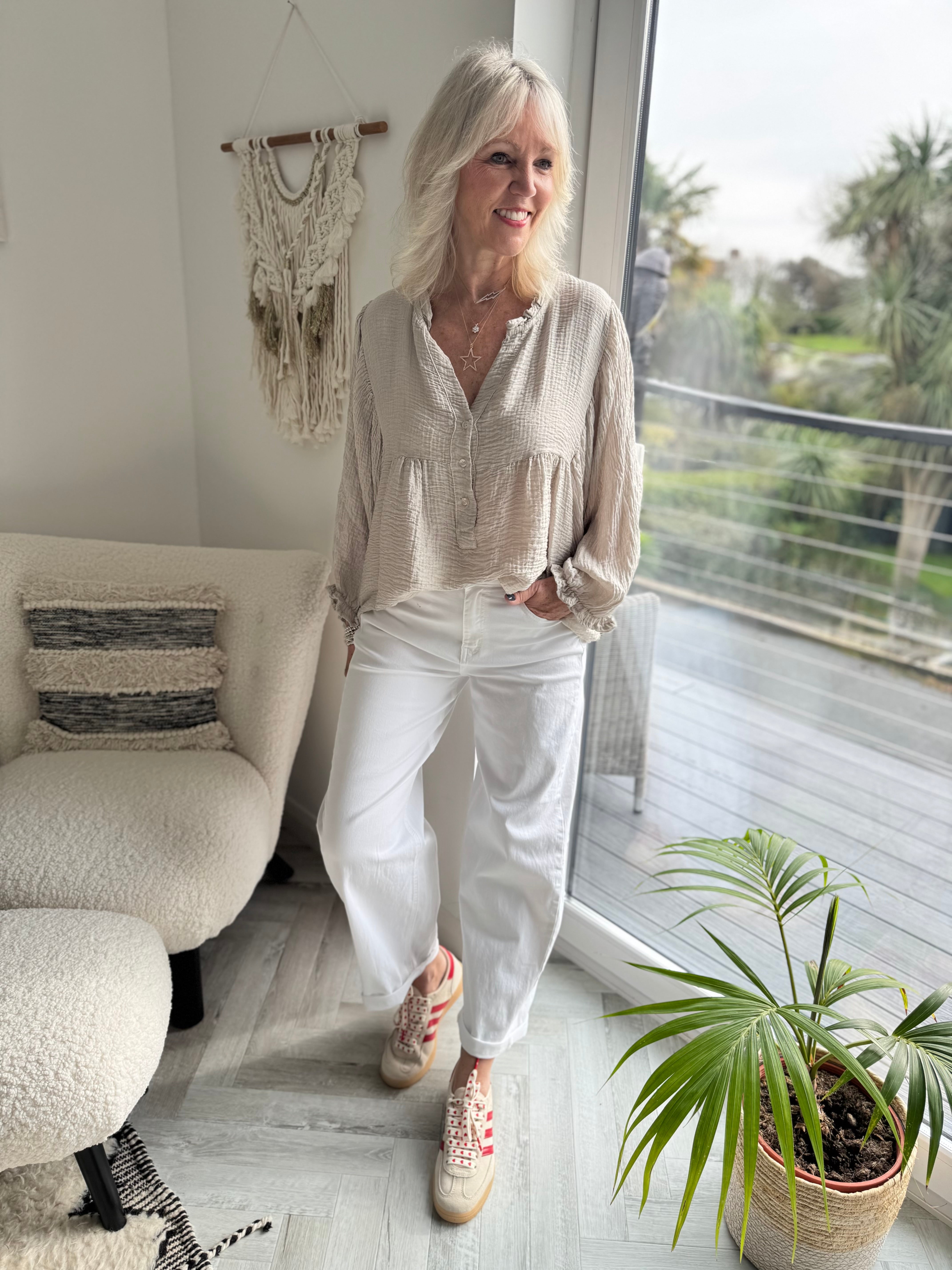 Barrel Leg Jeans in White