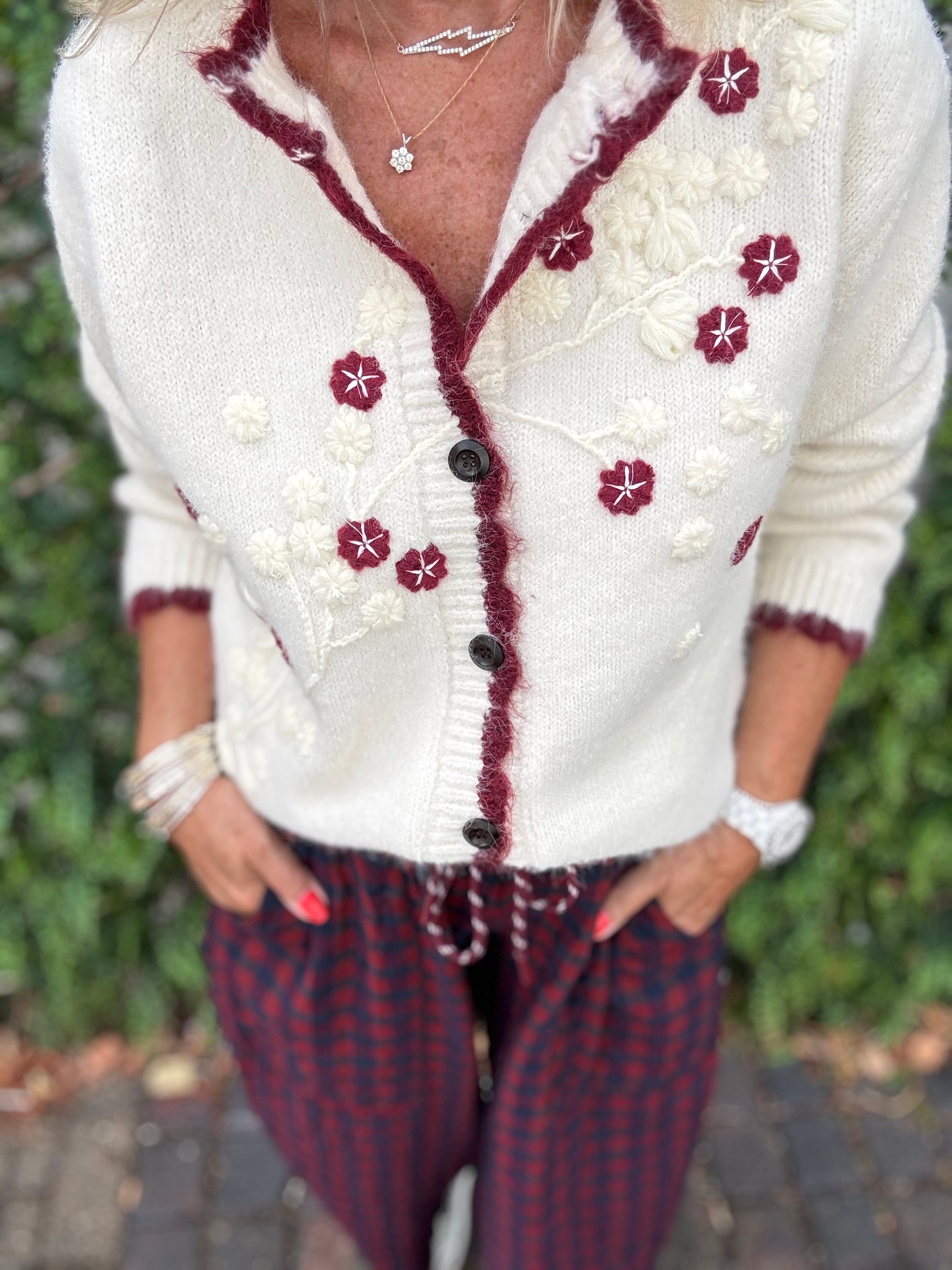 Soft Cardi with Embroidered Flowers in Vanilla & Berry