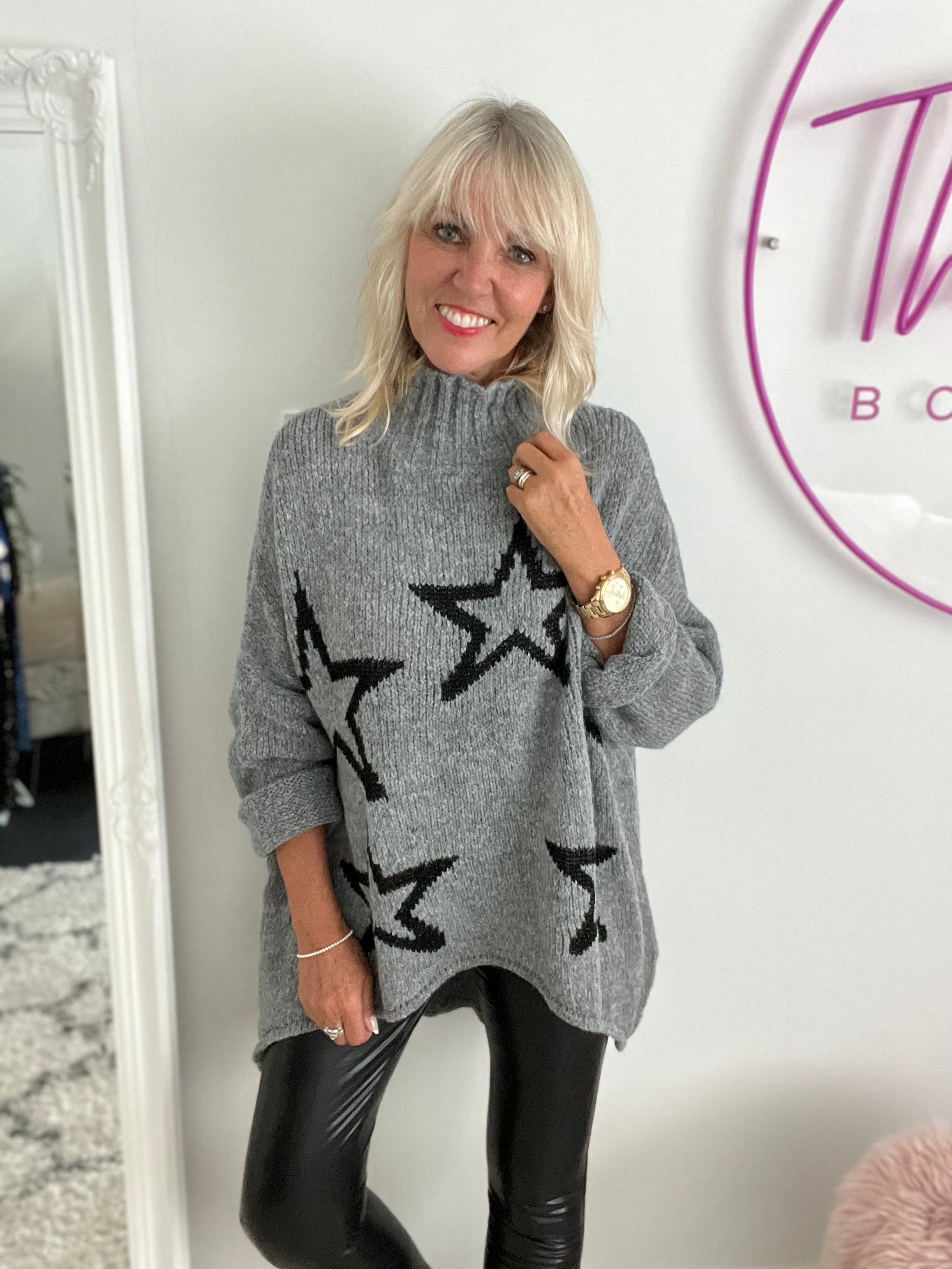Oversized Luxe Star Jumper in Charcoal
