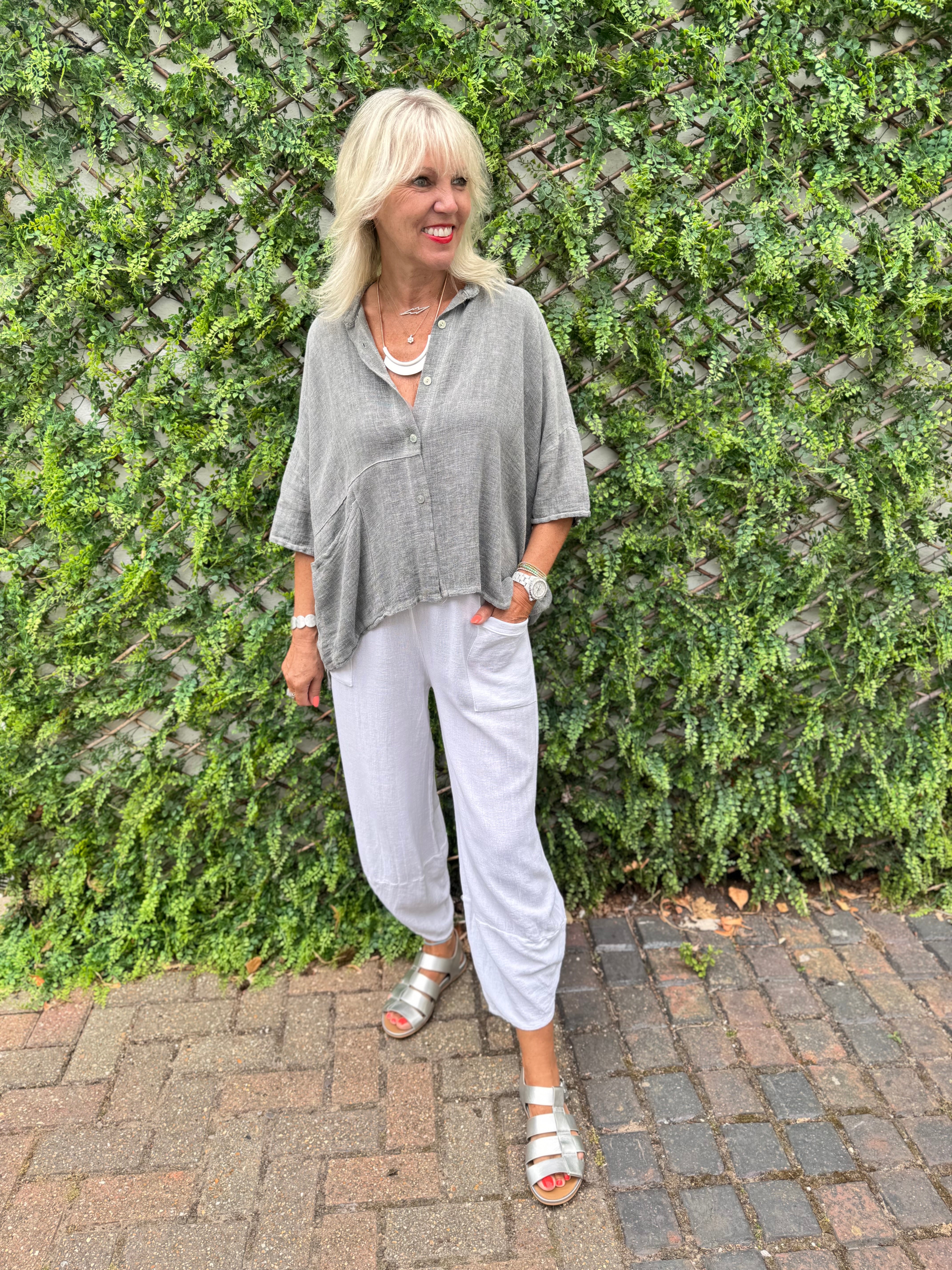 Linen & Cotton Buttoned Shirt in Soft Grey