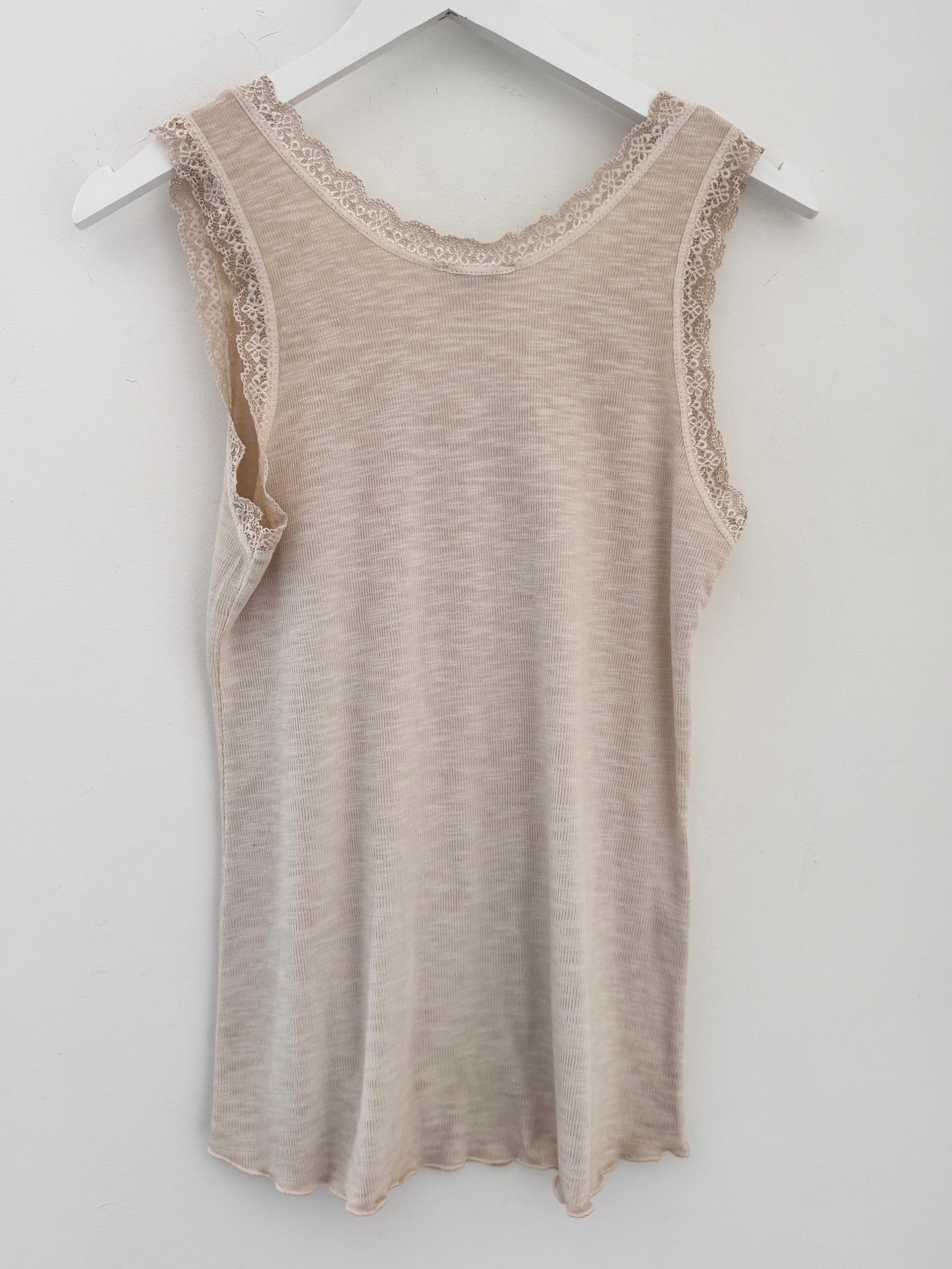 Luxe Ribbed Vest in Ecru