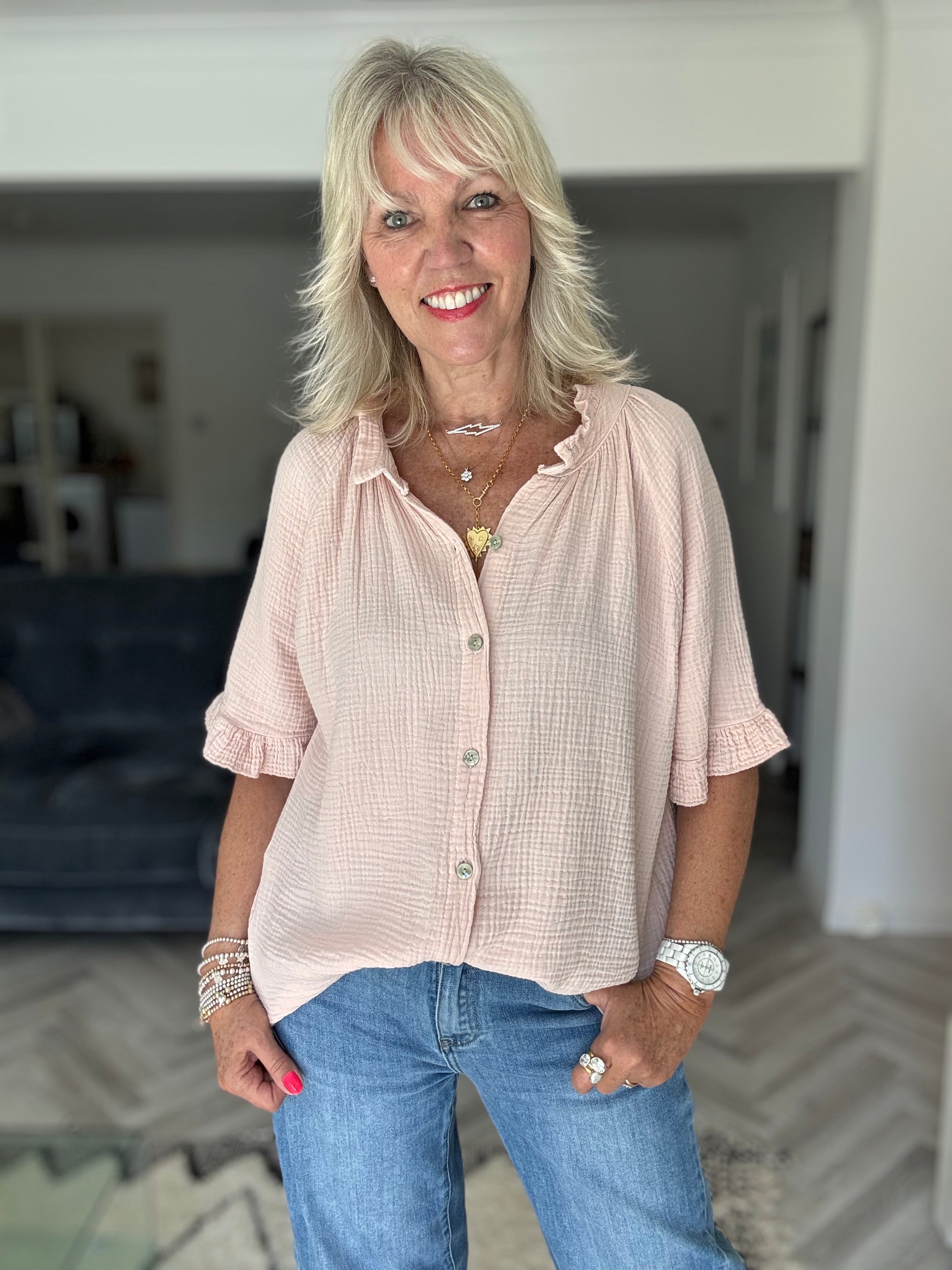 Short Sleeve Cheesecloth Shirt in Shell Pink