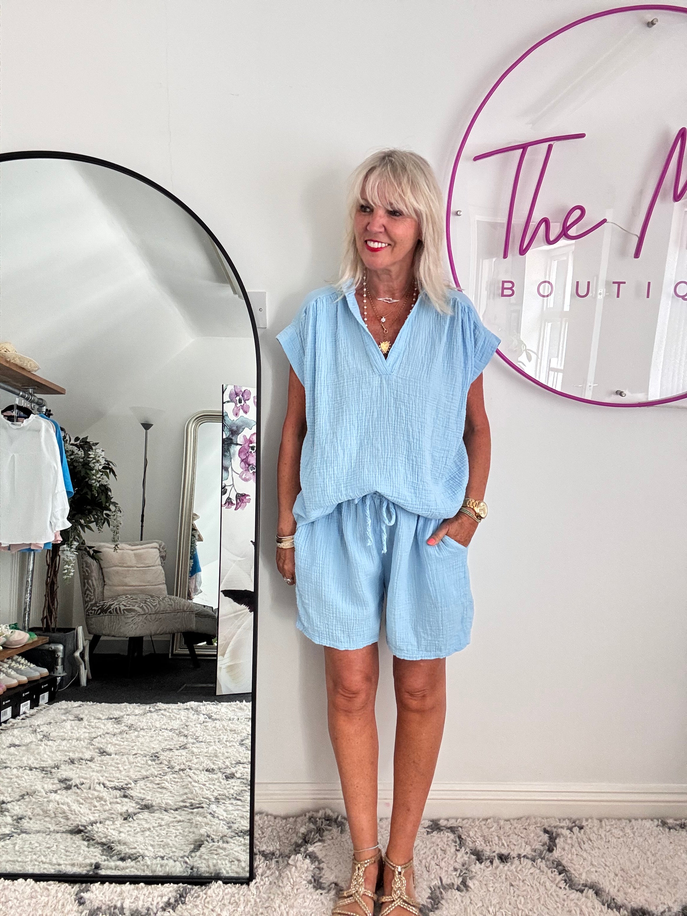 Cheesecloth Shorts in Sky Blue