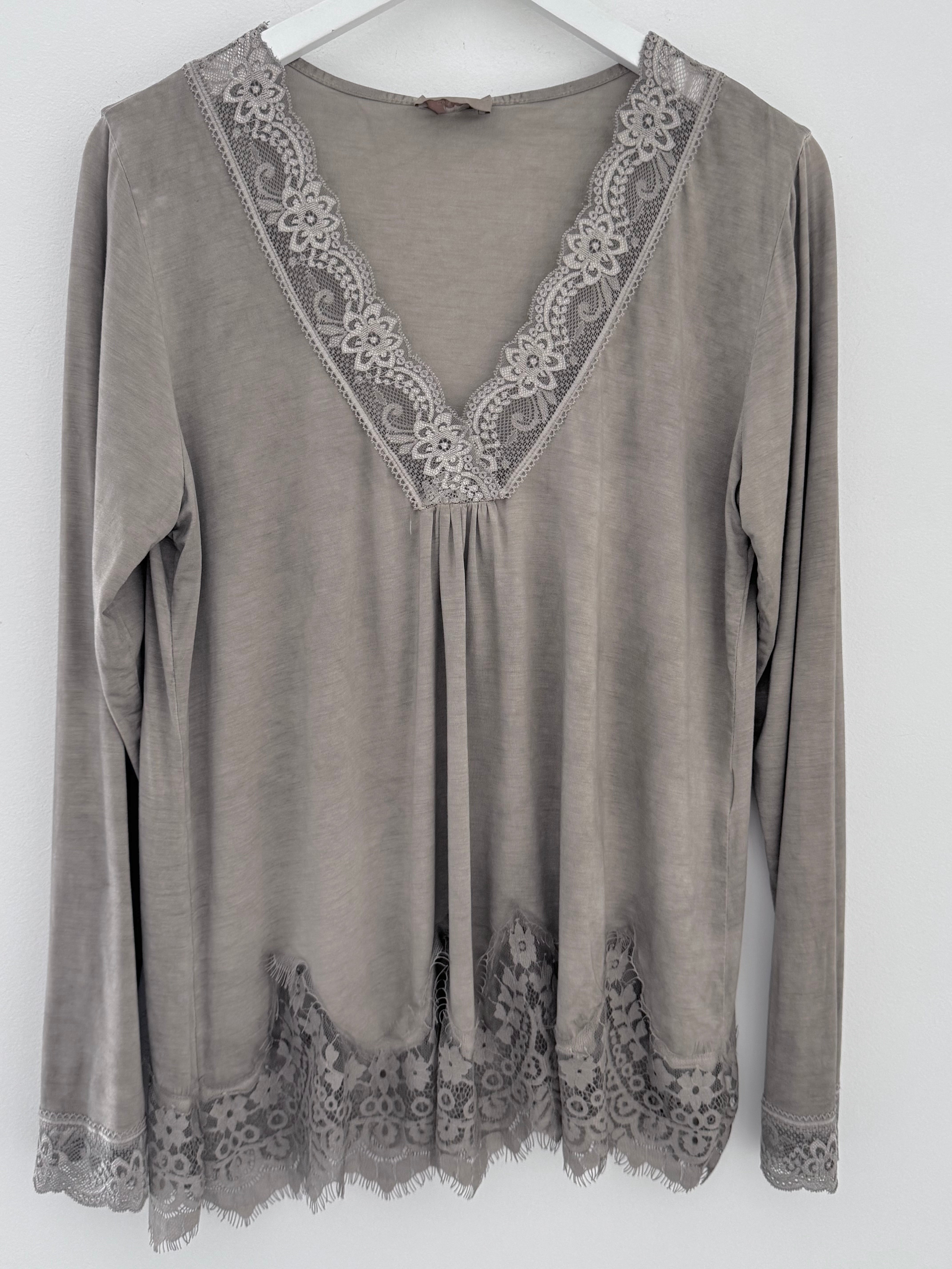 Luxe Base Top with Lace Trim in Mocha