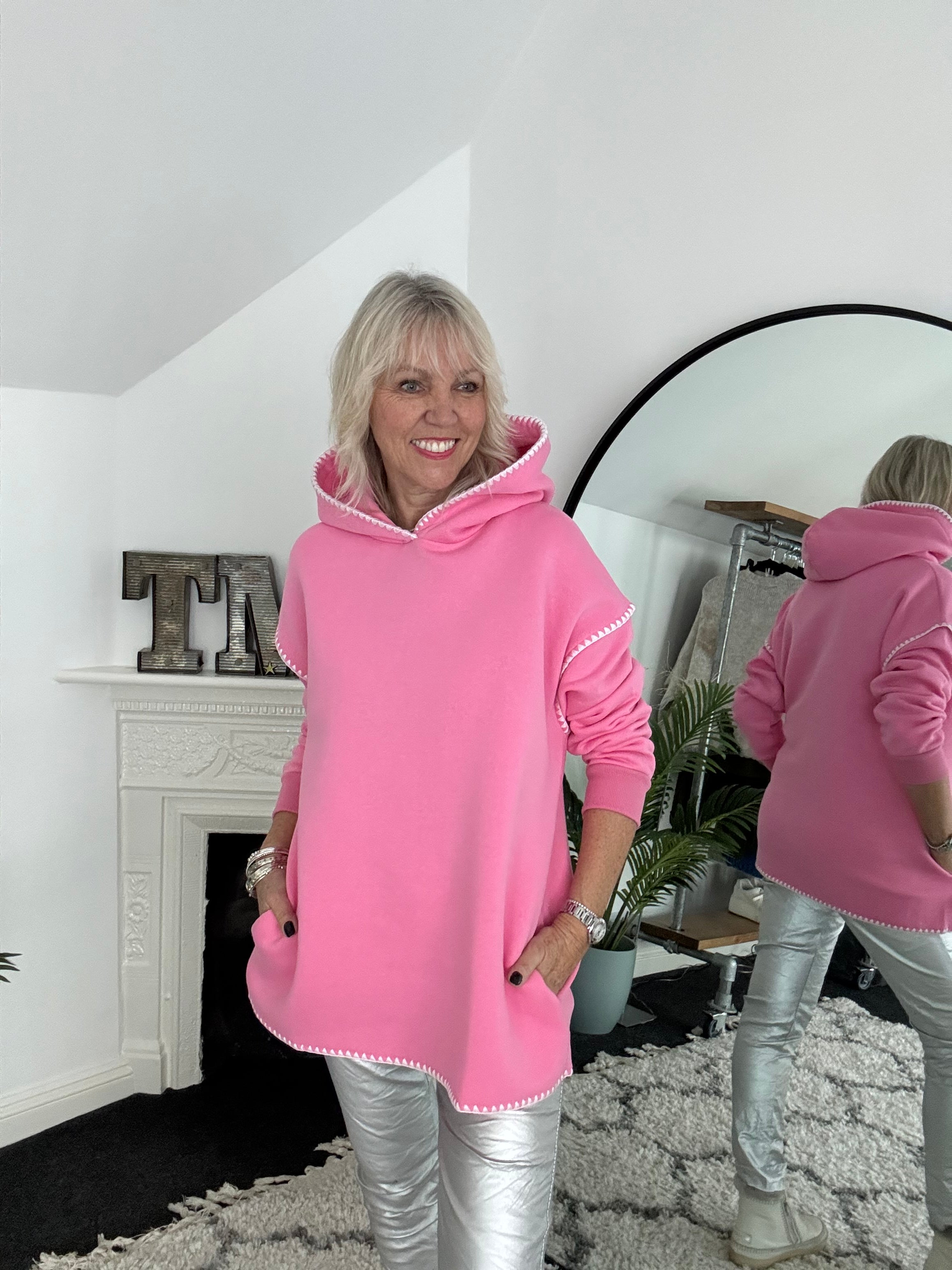 Oversized Hoodie in Pink