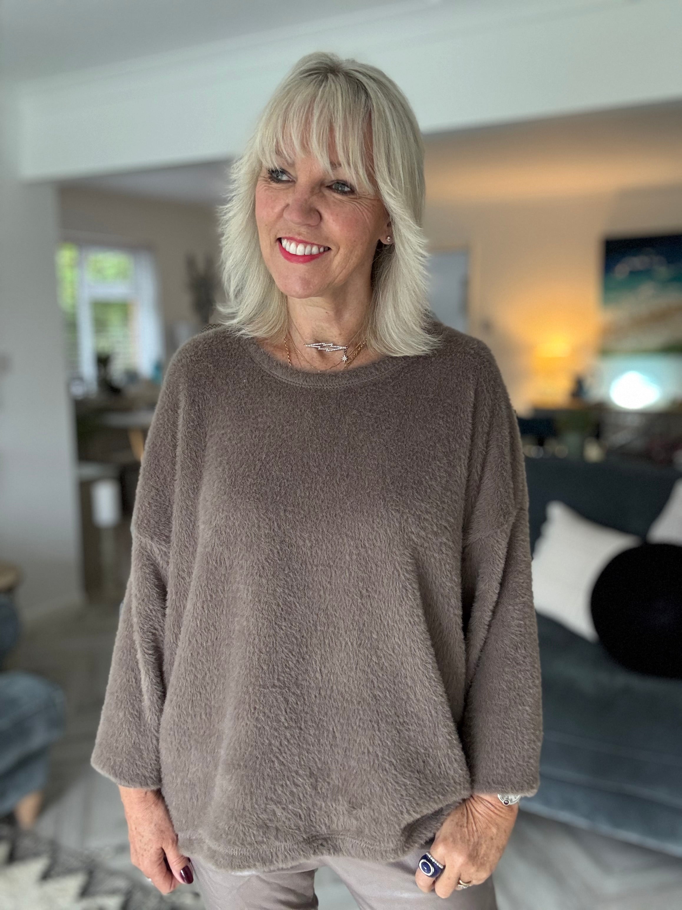 Oversized Fluffy Jumper in Mocha
