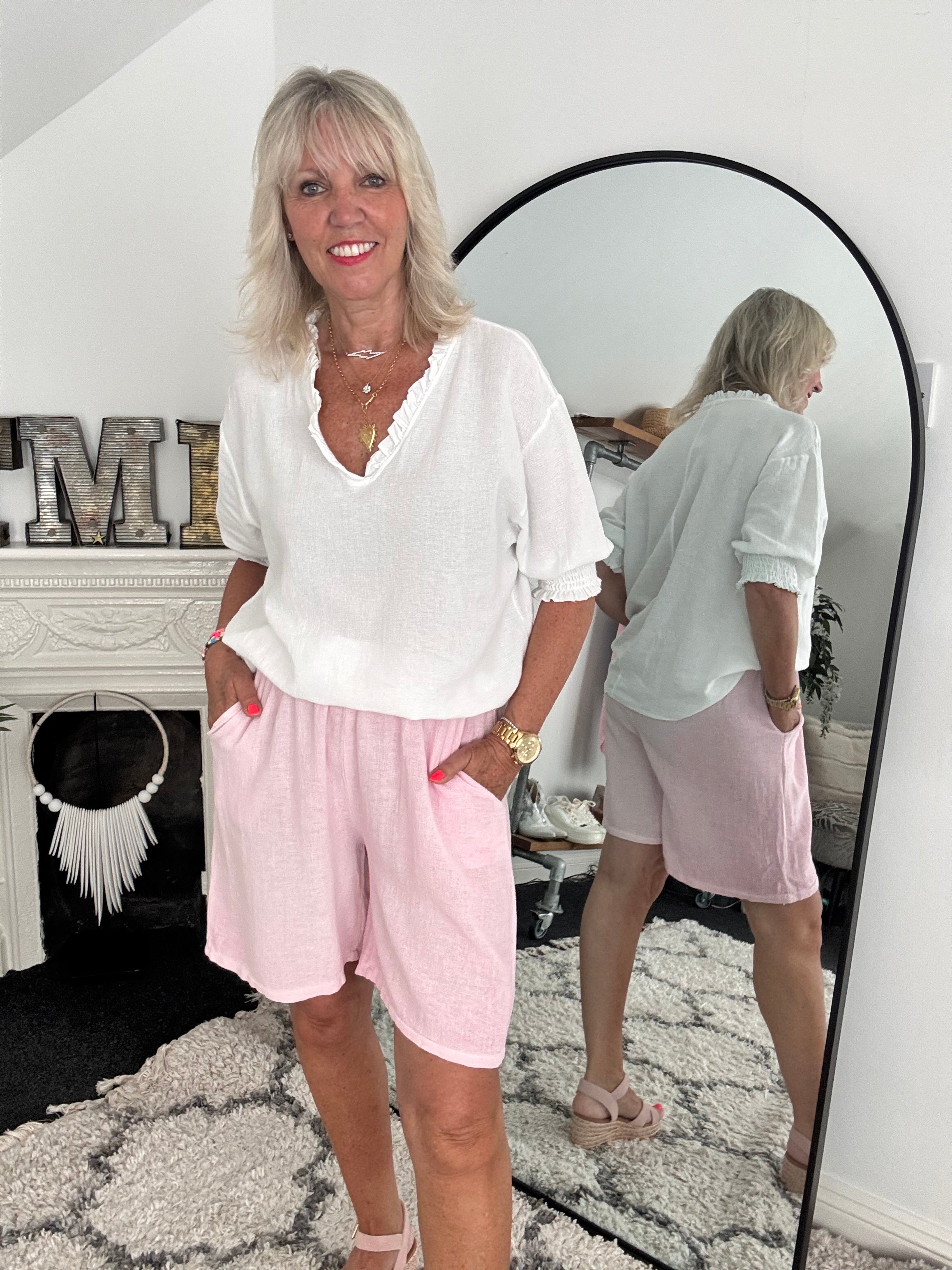 Linen & Cotton Shorts in Baby Pink