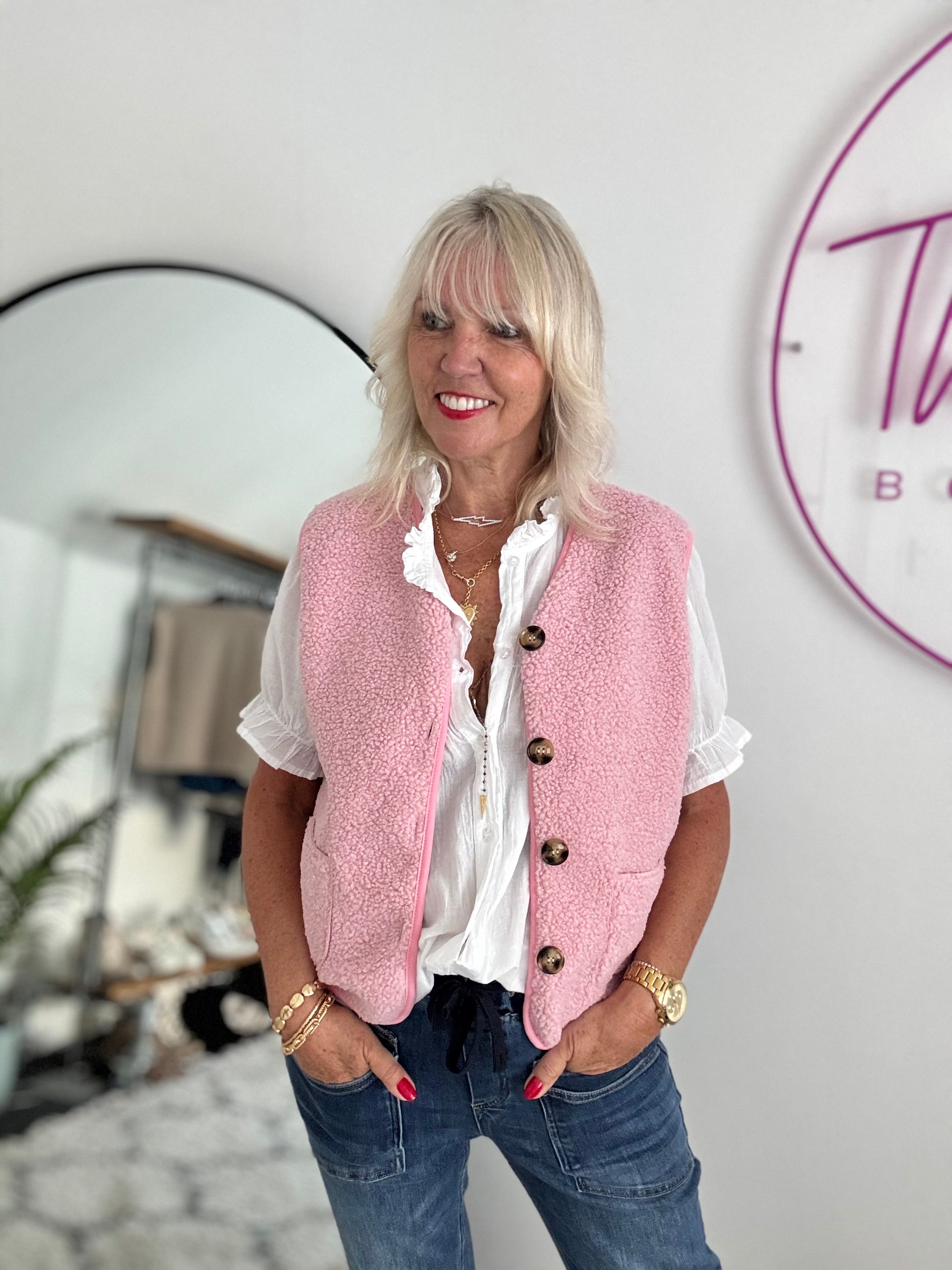Boucle Gilet in Candy Pink