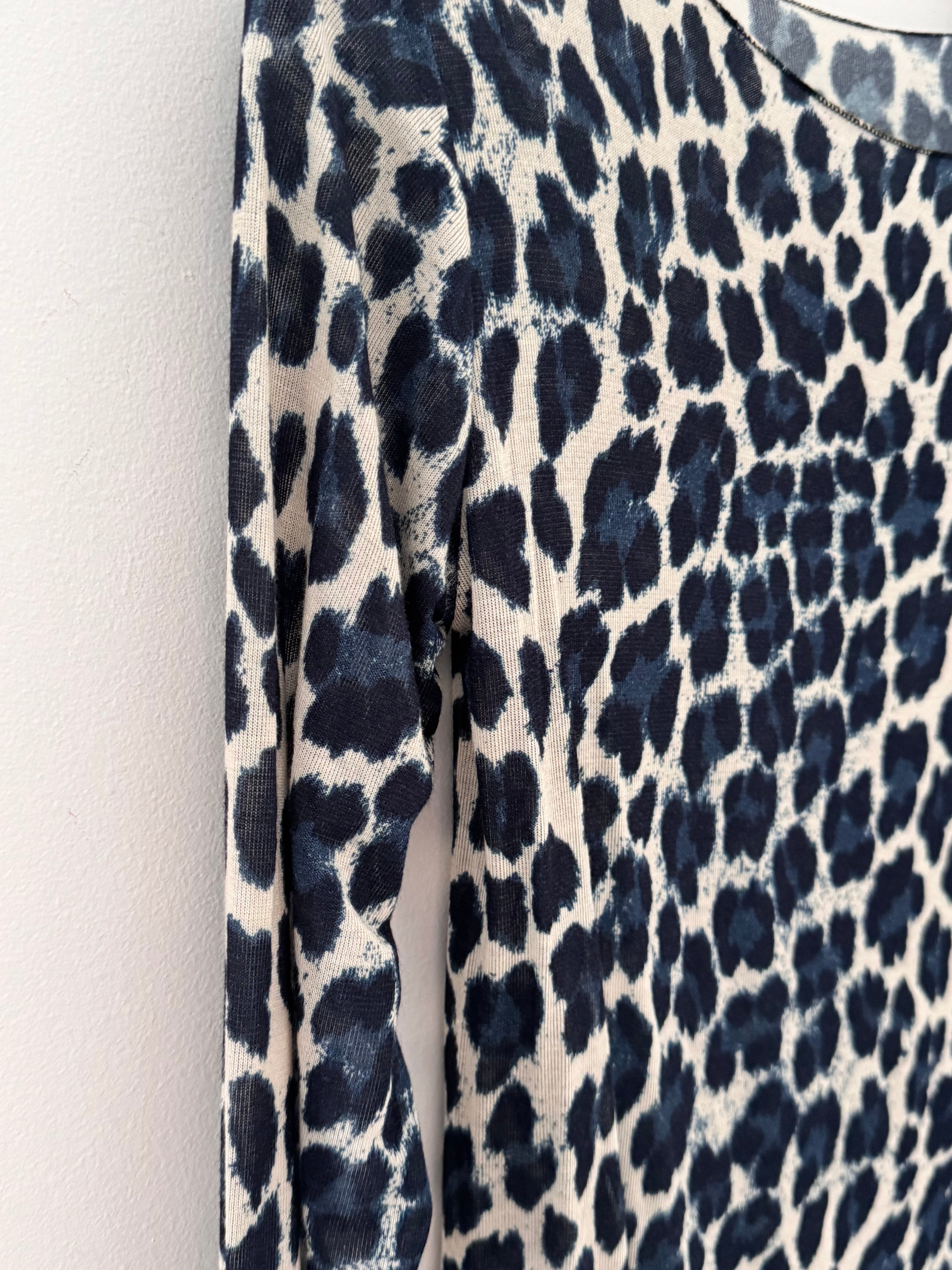 Ultrasoft Cashmere Blend Base Layer in Blue Leopard