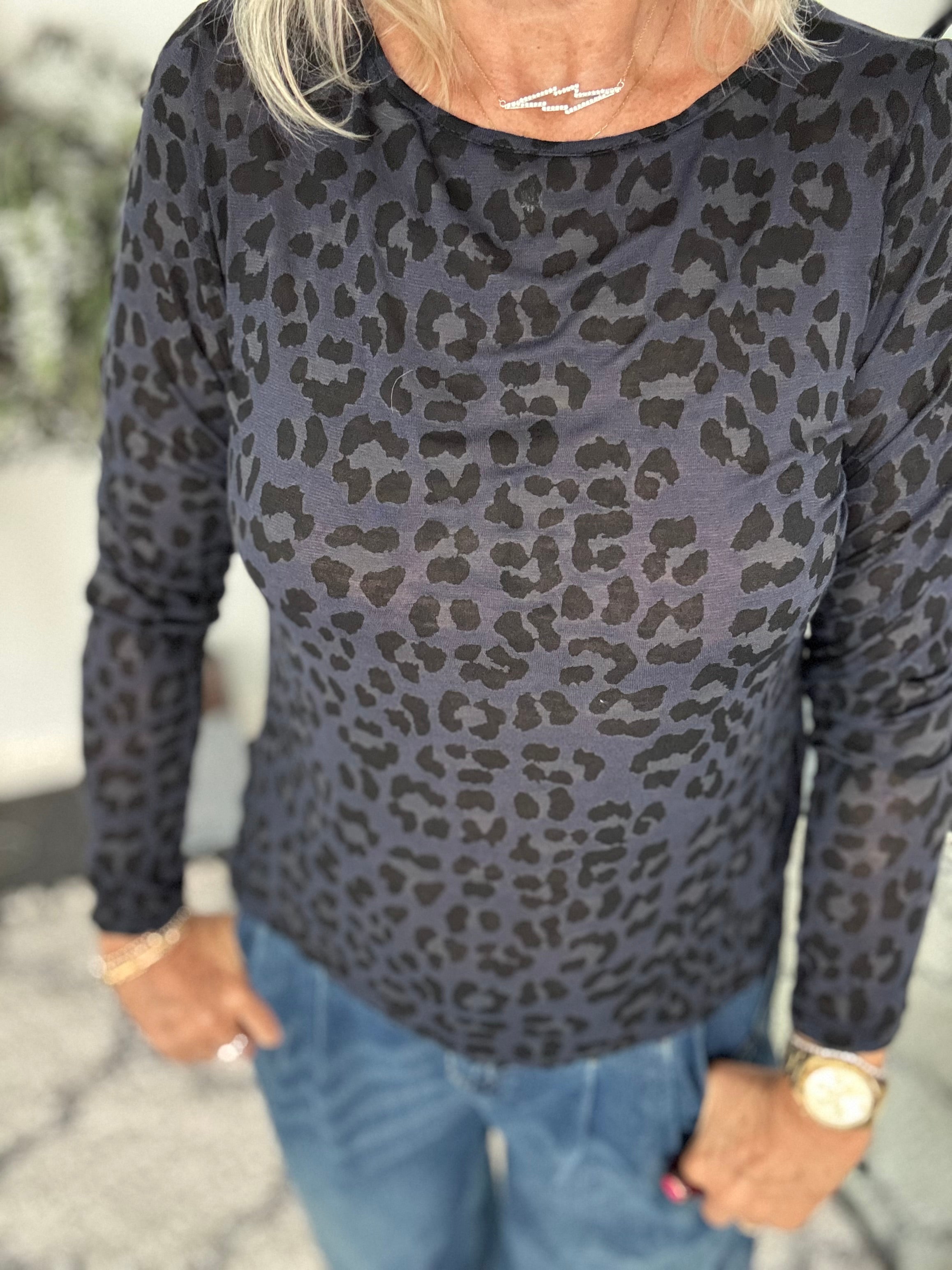 Ultrasoft Cashmere Blend Base Layer in Navy Leo