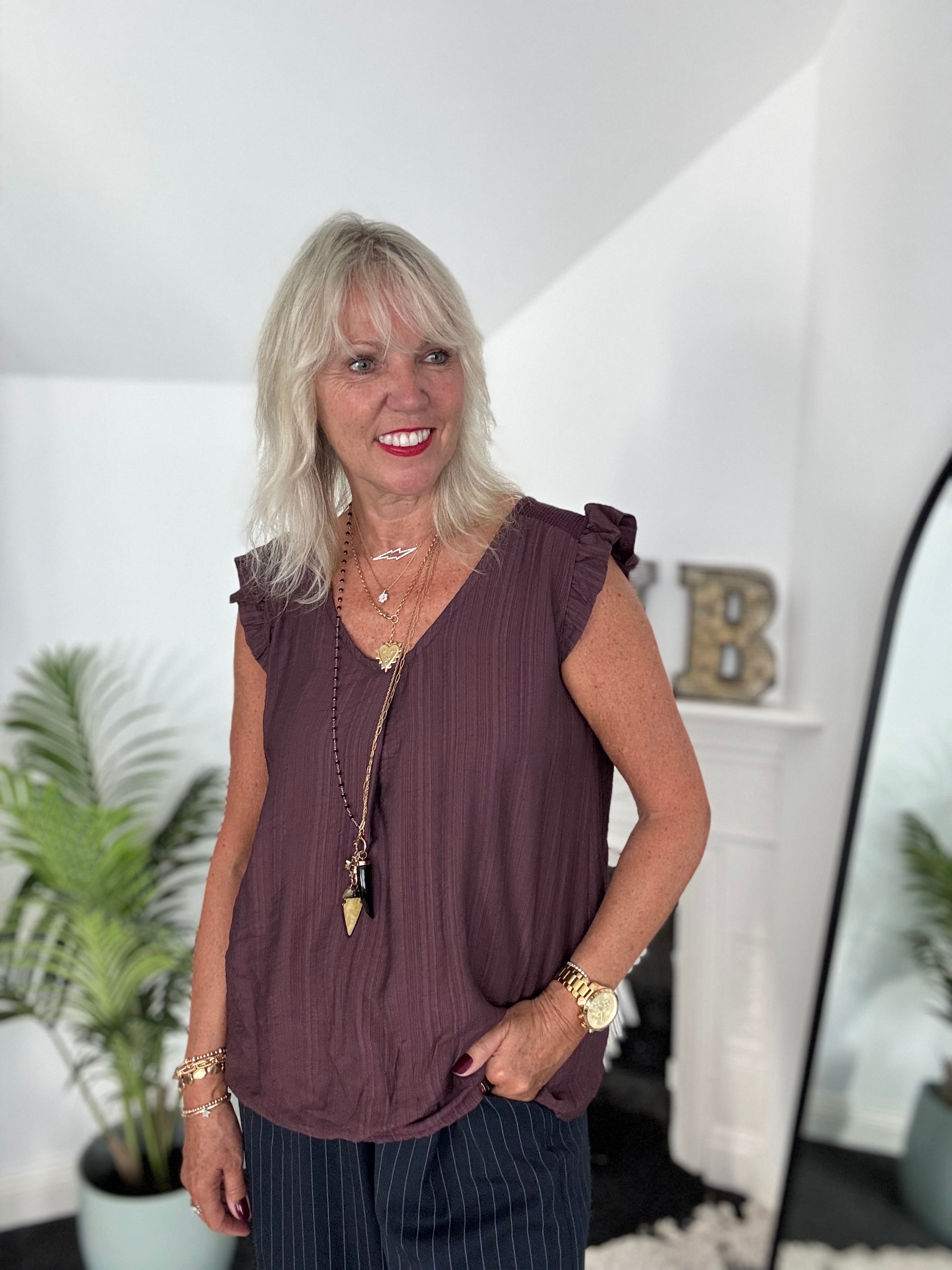 Simple Scoop Neck Top in Plum