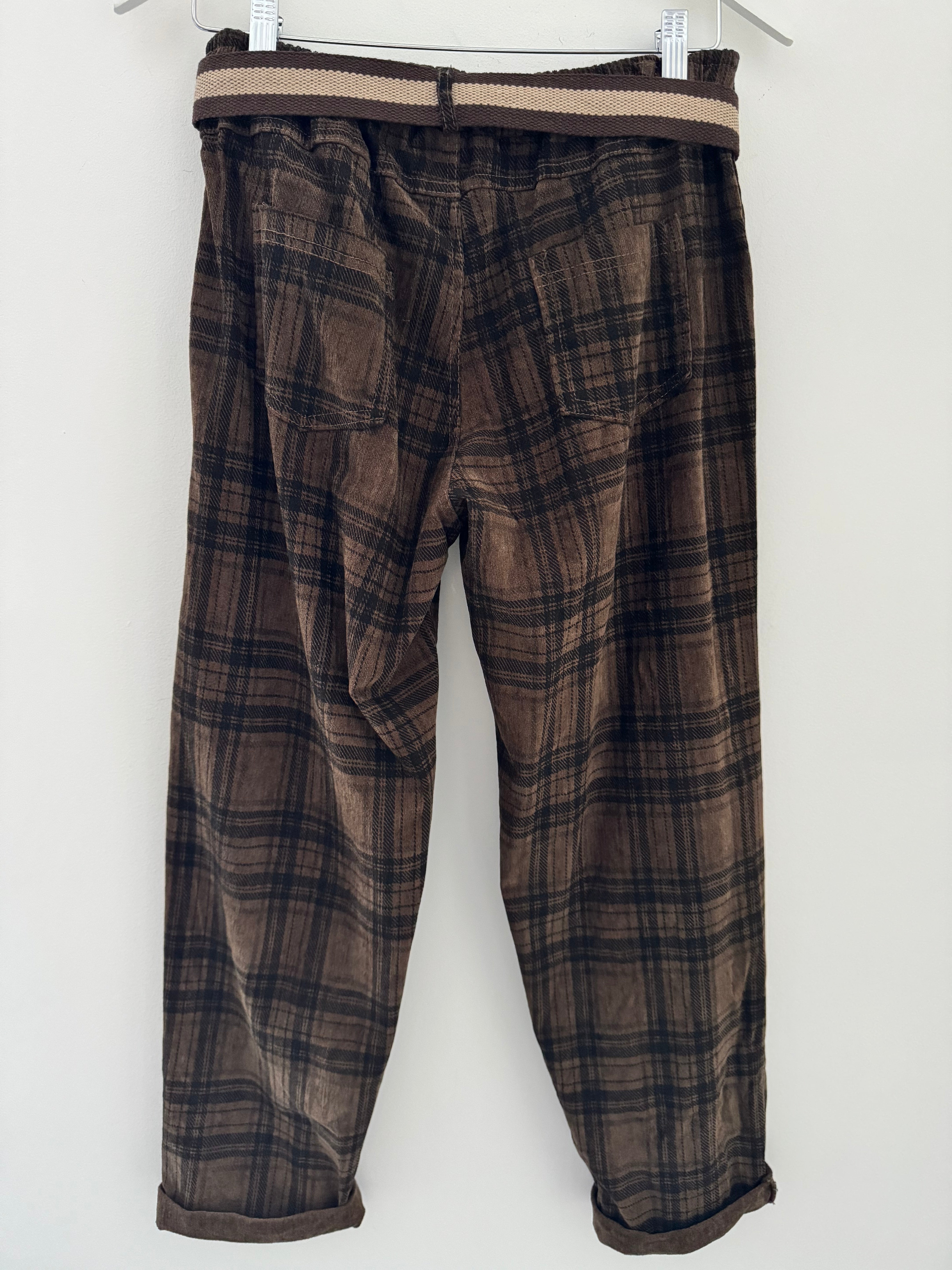 Fine Cord Check Trousers in Chocolate