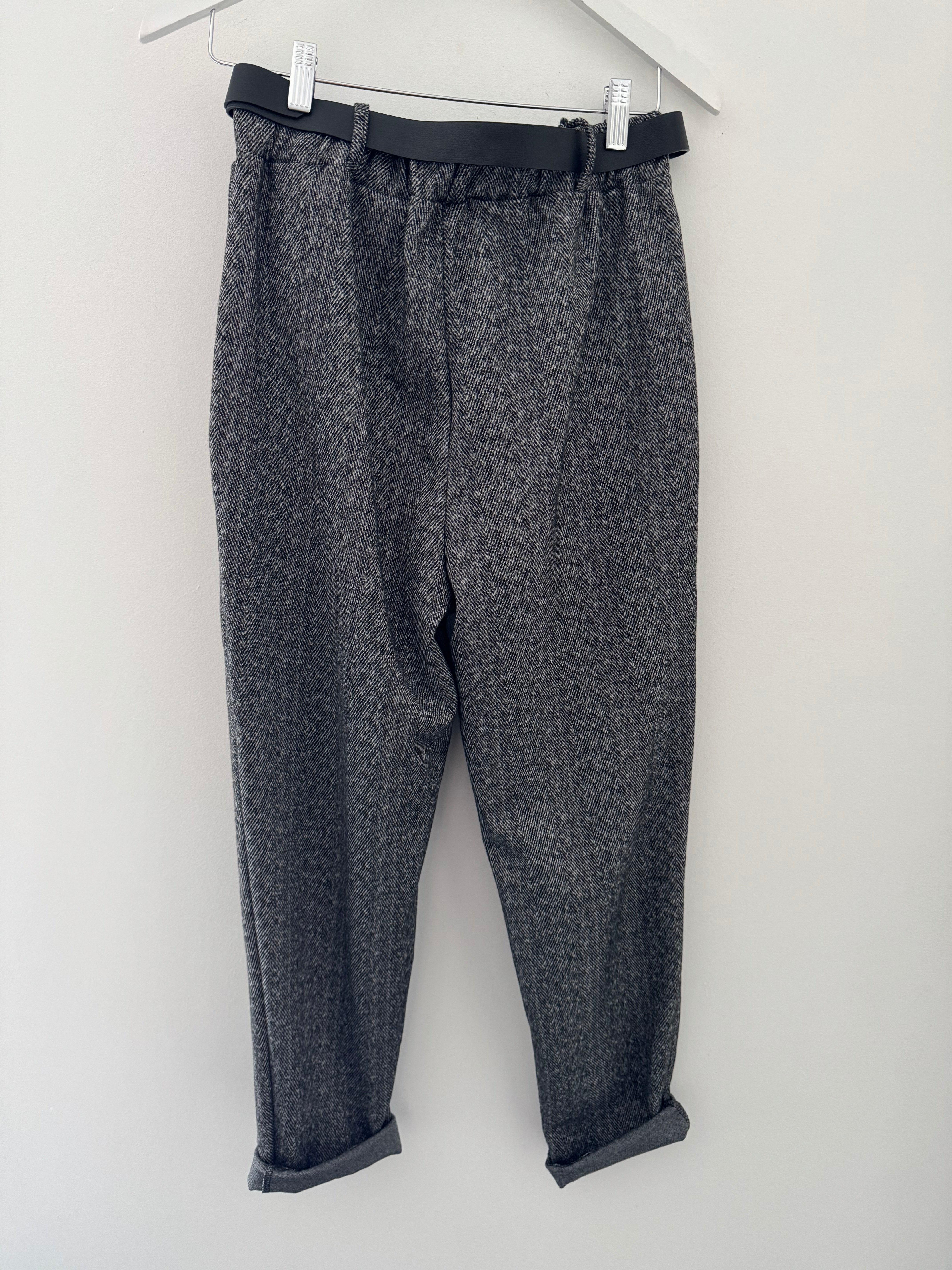 Stretch Herringbone Trousers in Charcoal