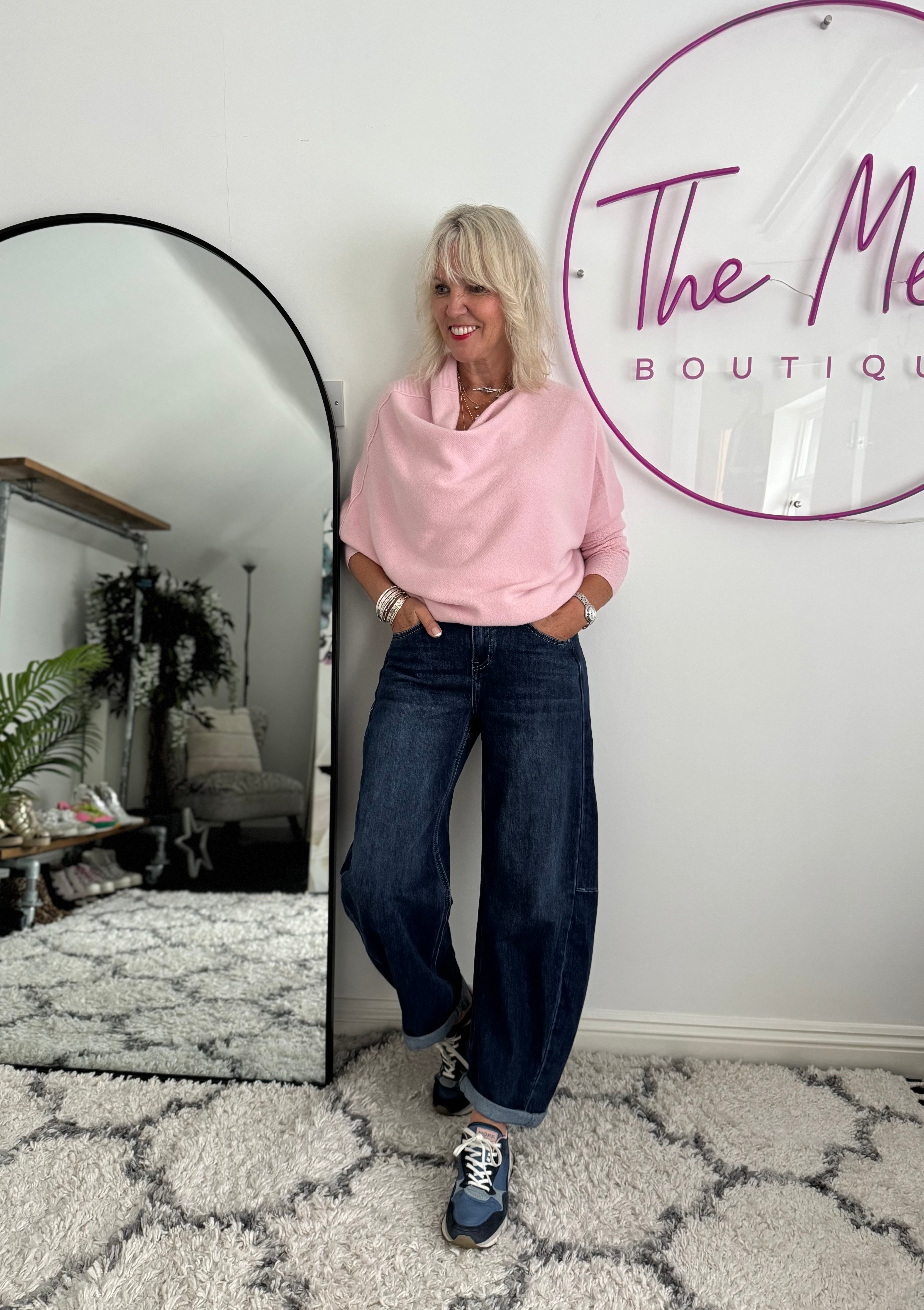 Barrel Leg Jeans in Deep Denim