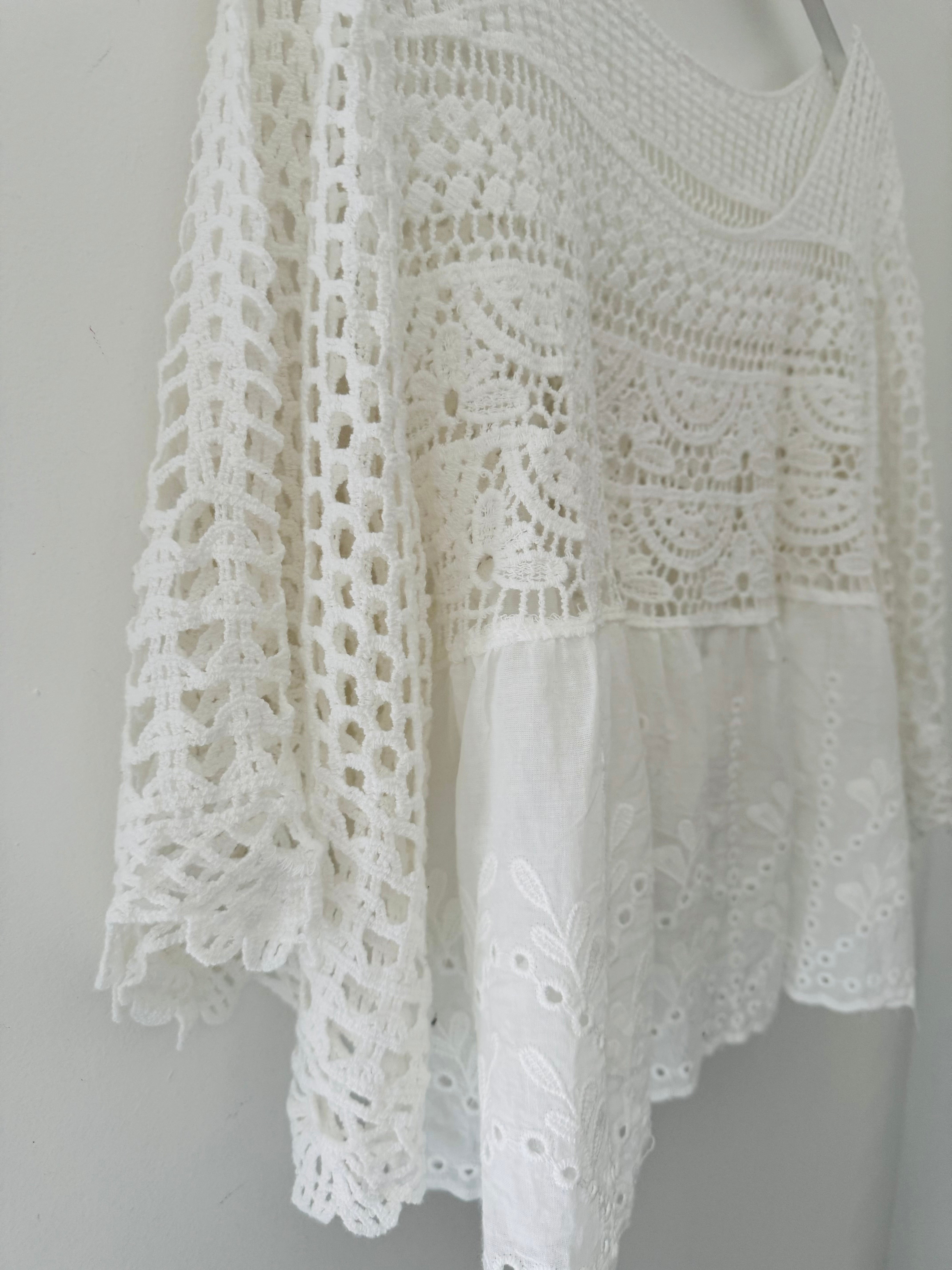 Crochet Scoop Neck Top in White