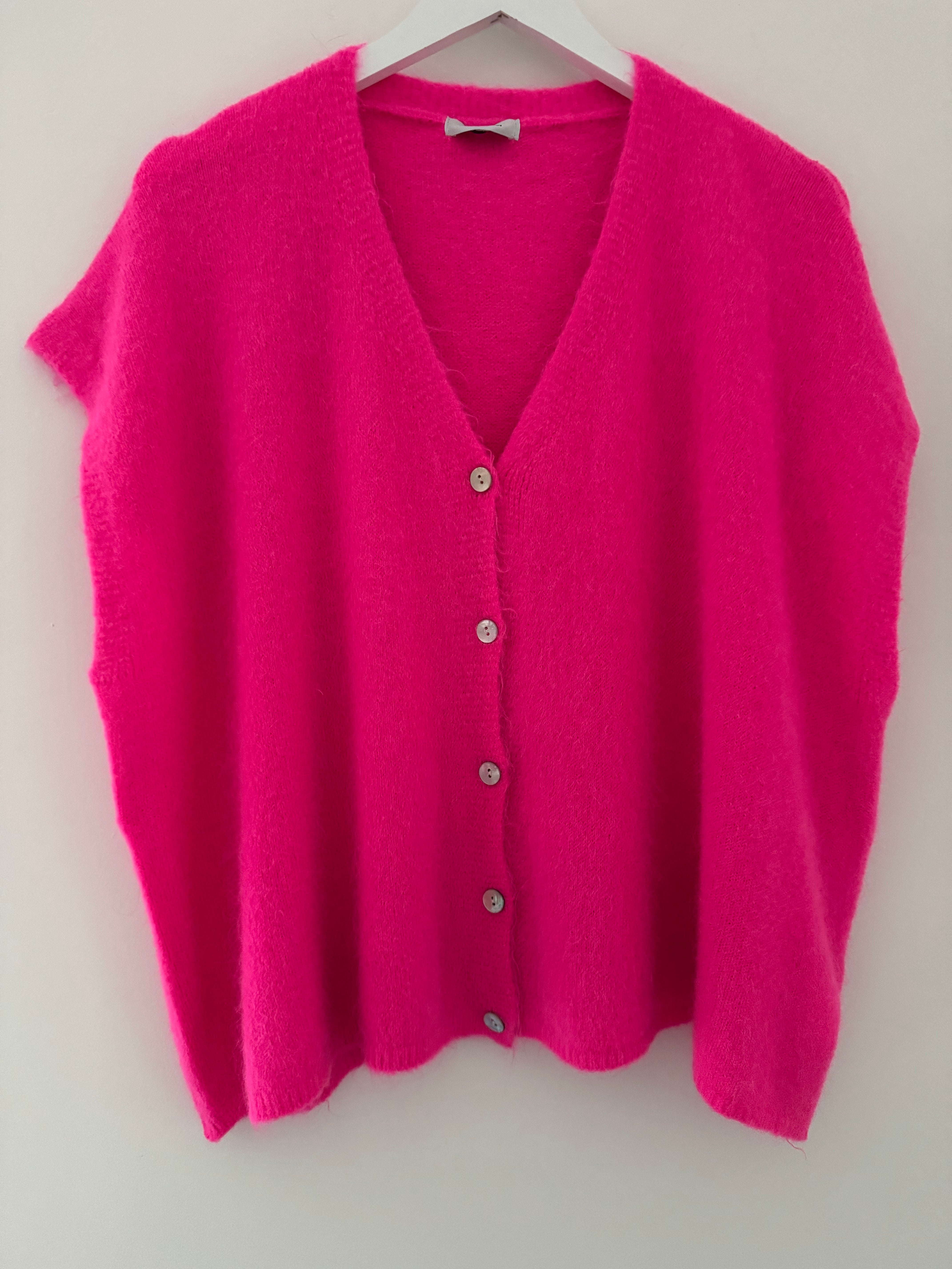 Alpaca Button Tank in Neon Pink