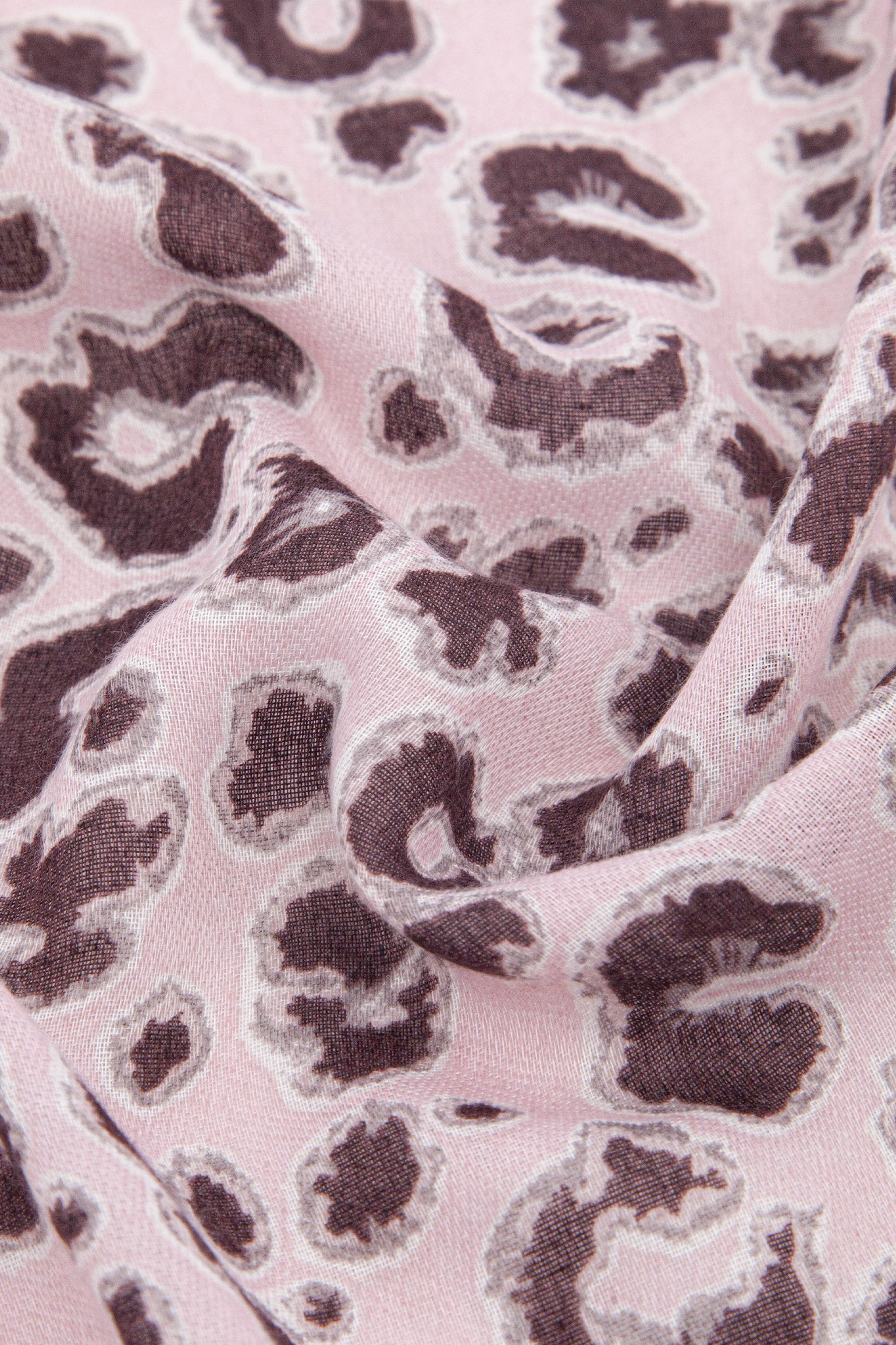 Leopard Print Scarf in Dusky Pink