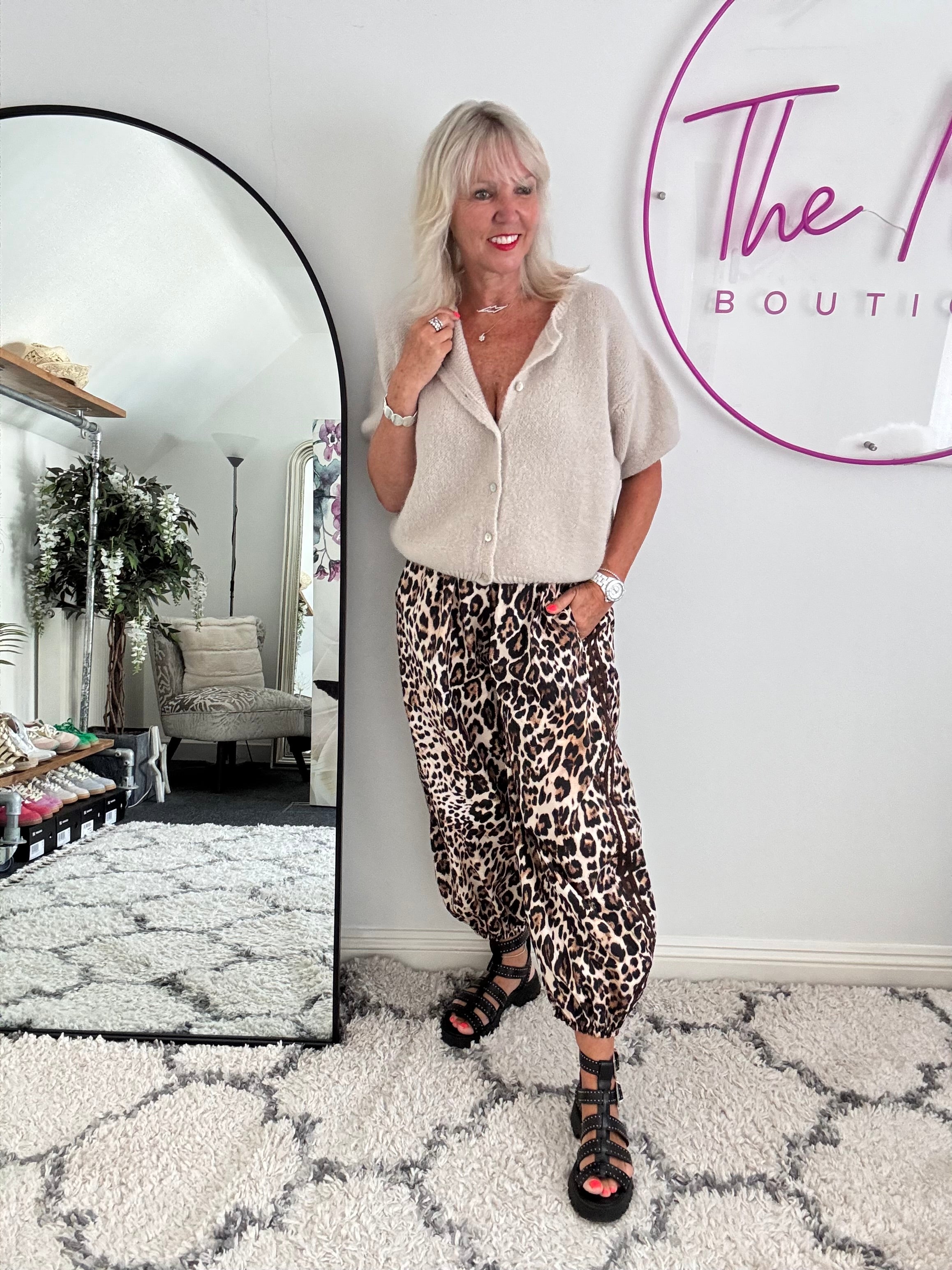 Cotton Barrel Trousers in Leopard