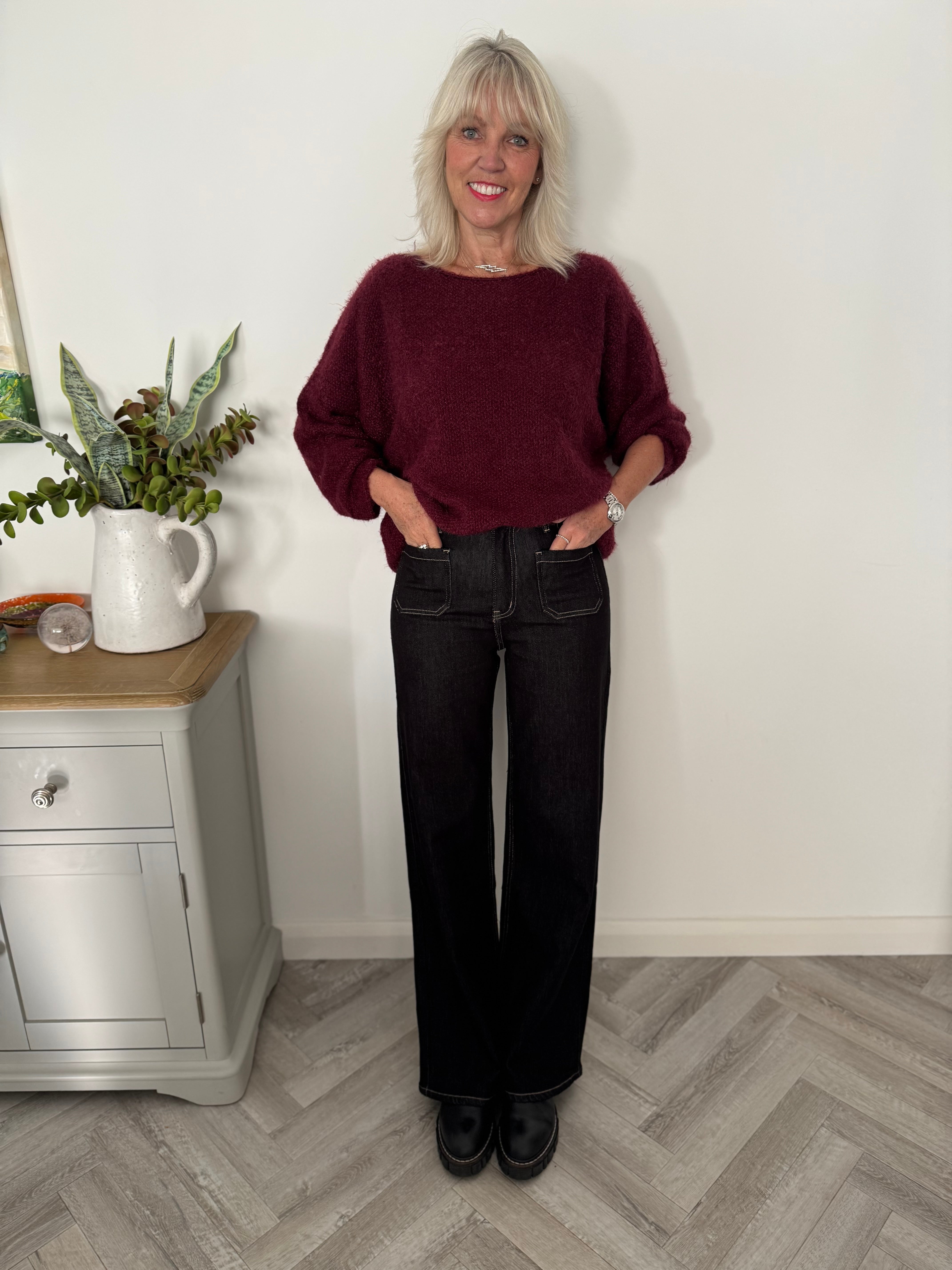 Slim Flare Stretch Jeans with Pockets in Black