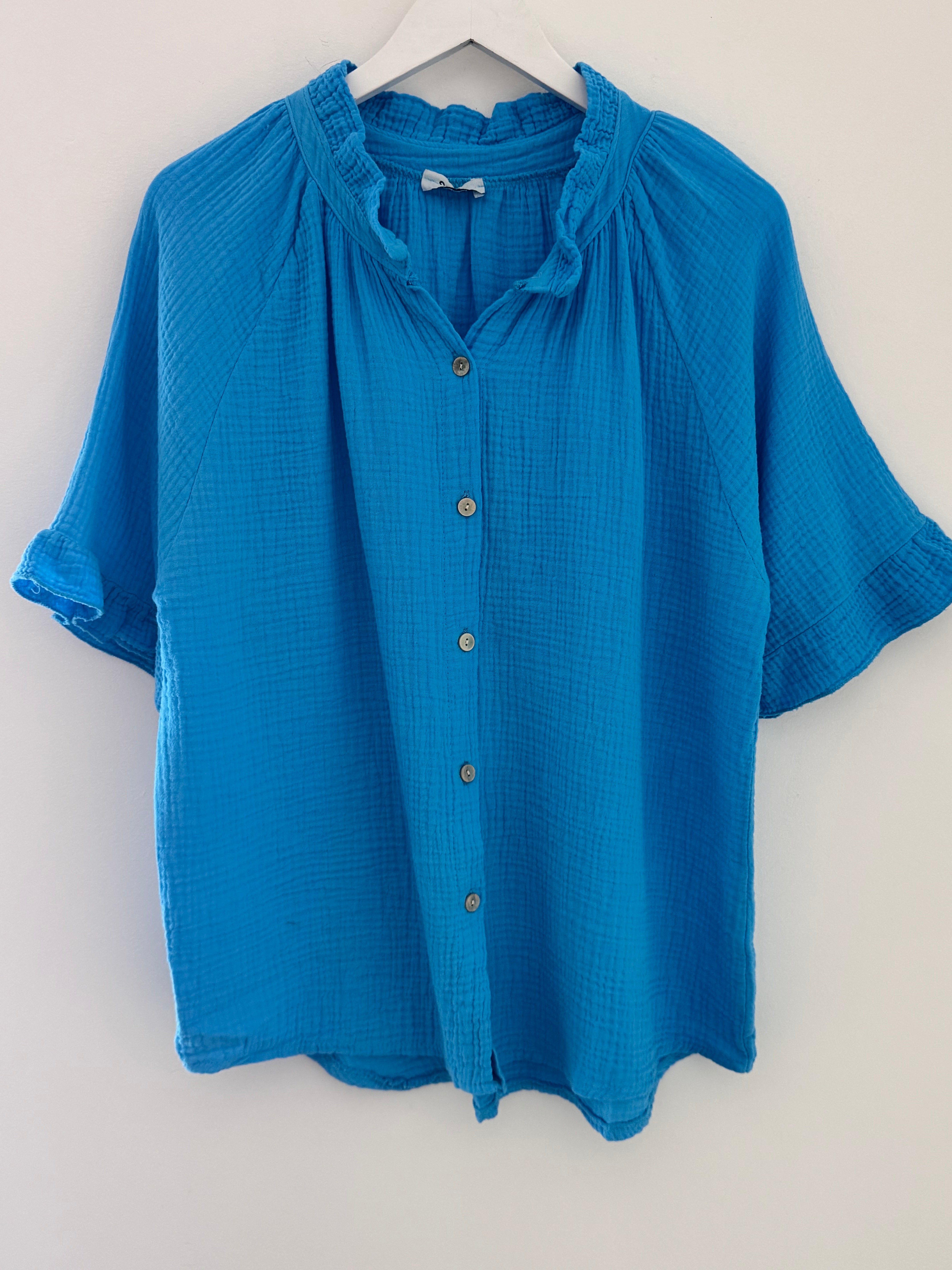 Short Sleeve Cheesecloth Shirt in Azure Blue