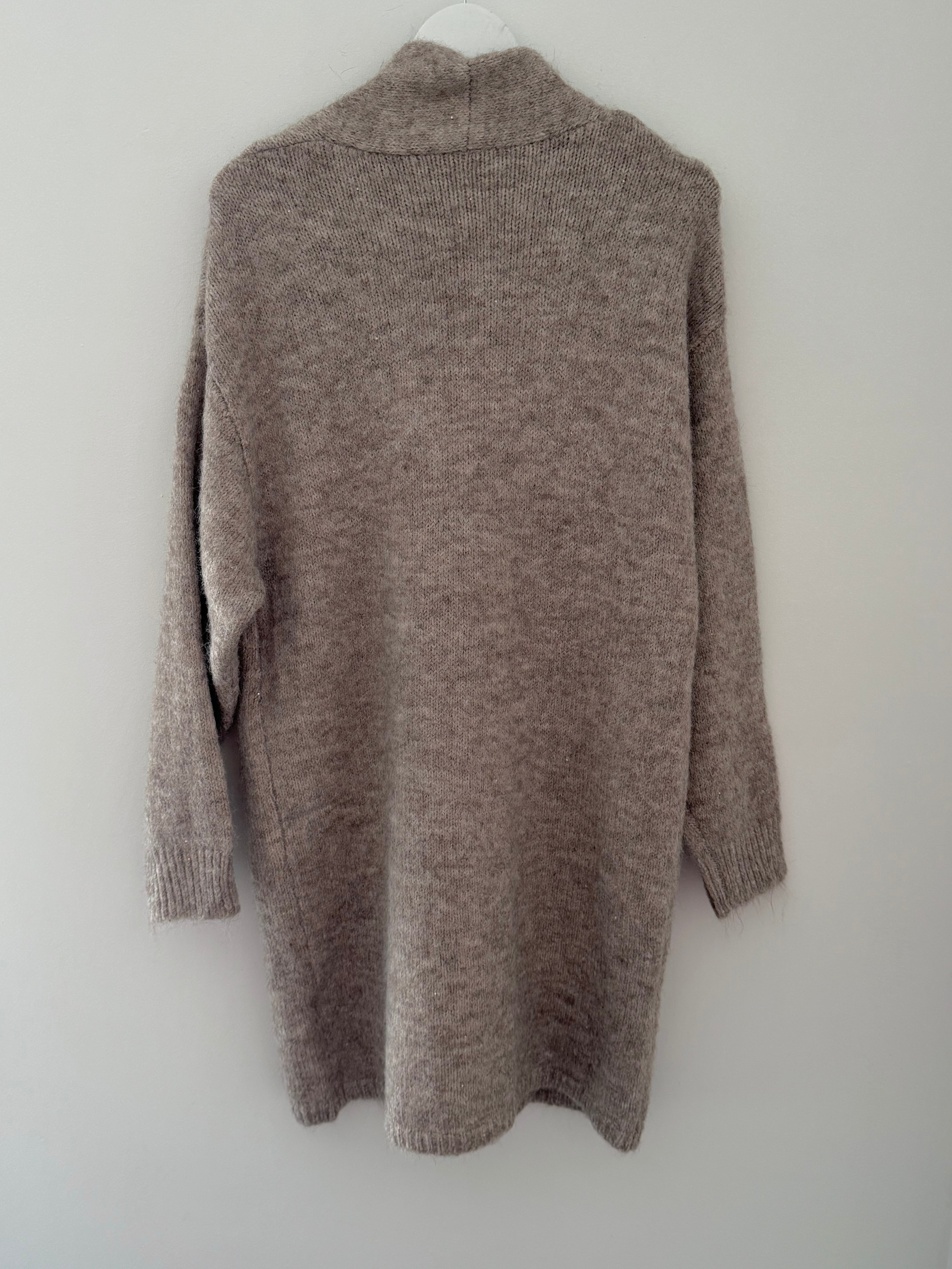 Long Pocket Cardi in Stone