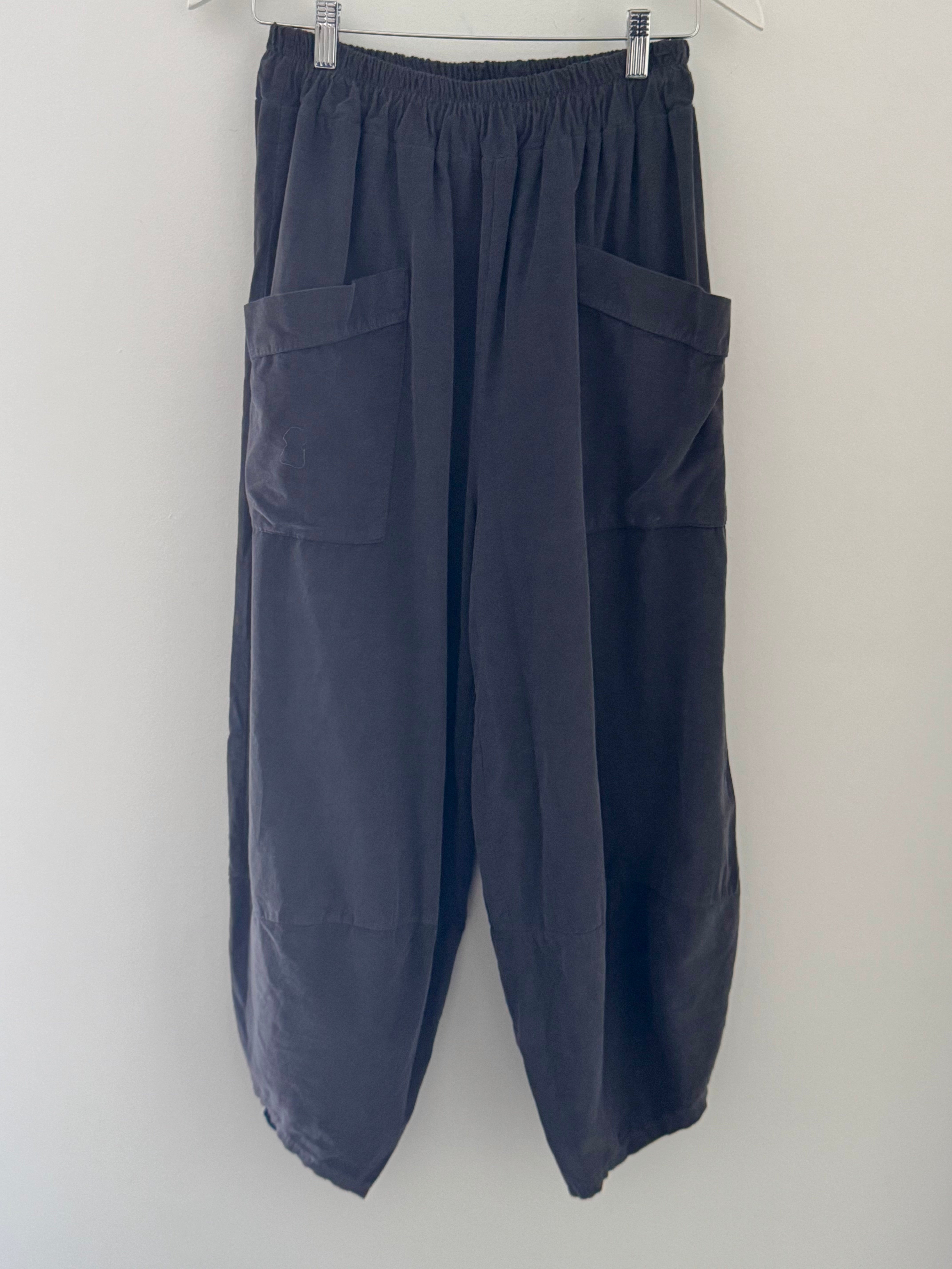 Cord Barrel Leg Trousers in Charcoal