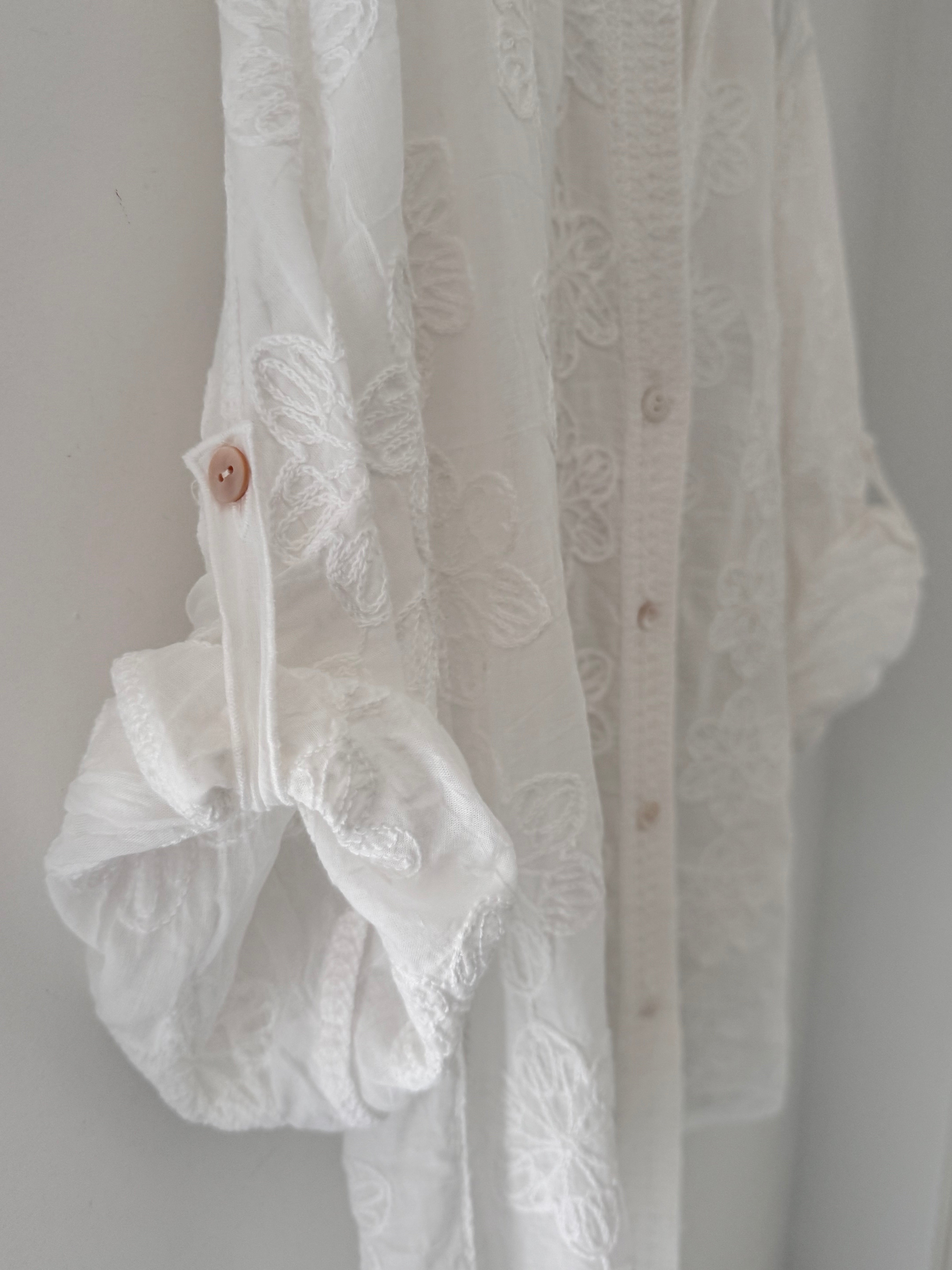 Embroidered Buttoned Top in Ivory