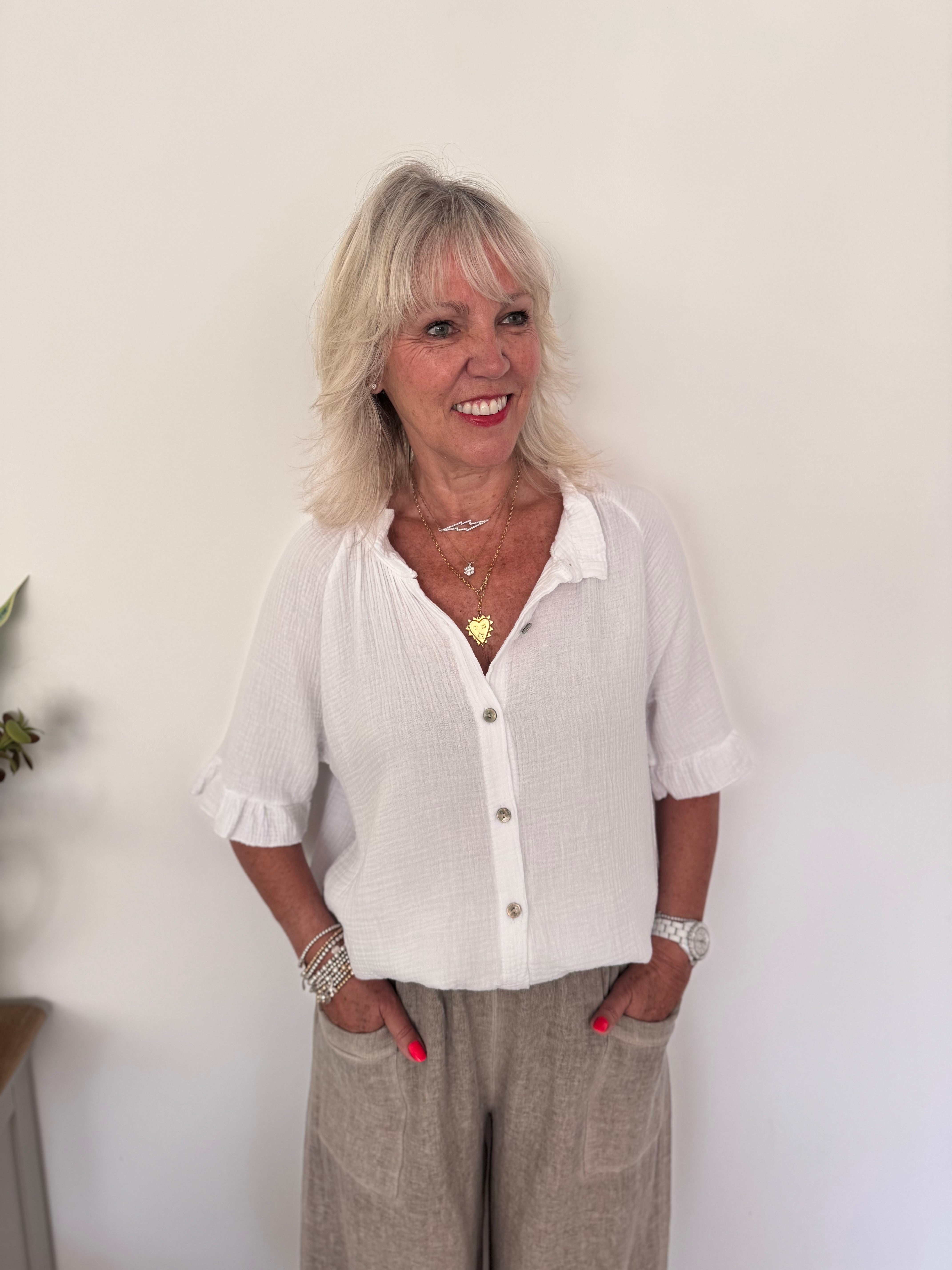Short Sleeve Cheesecloth Shirt in White