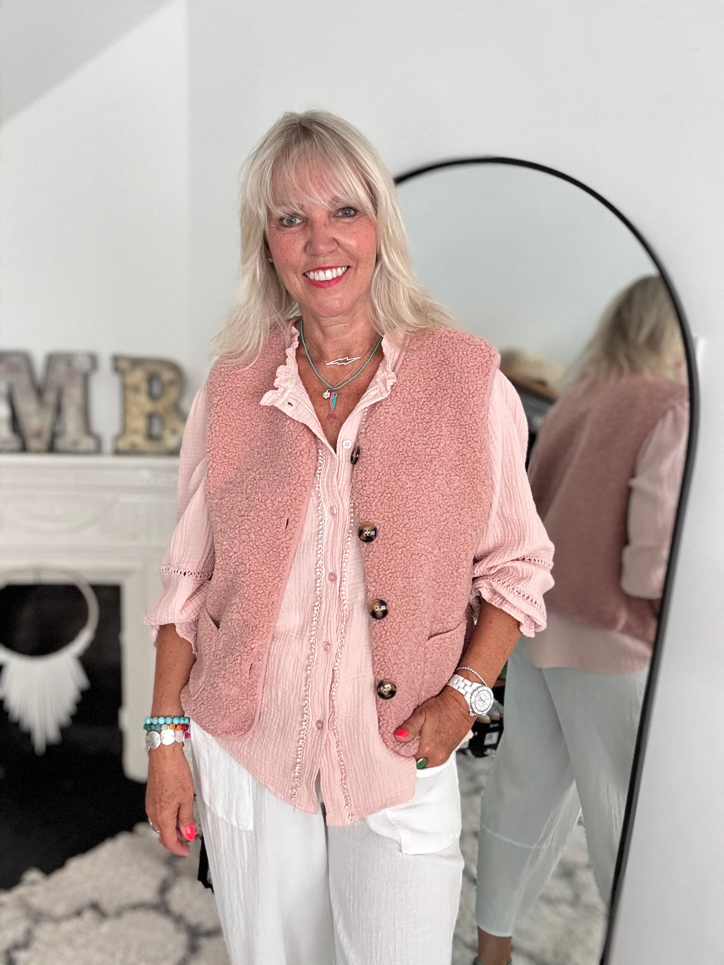 Boucle Gilet in Pink
