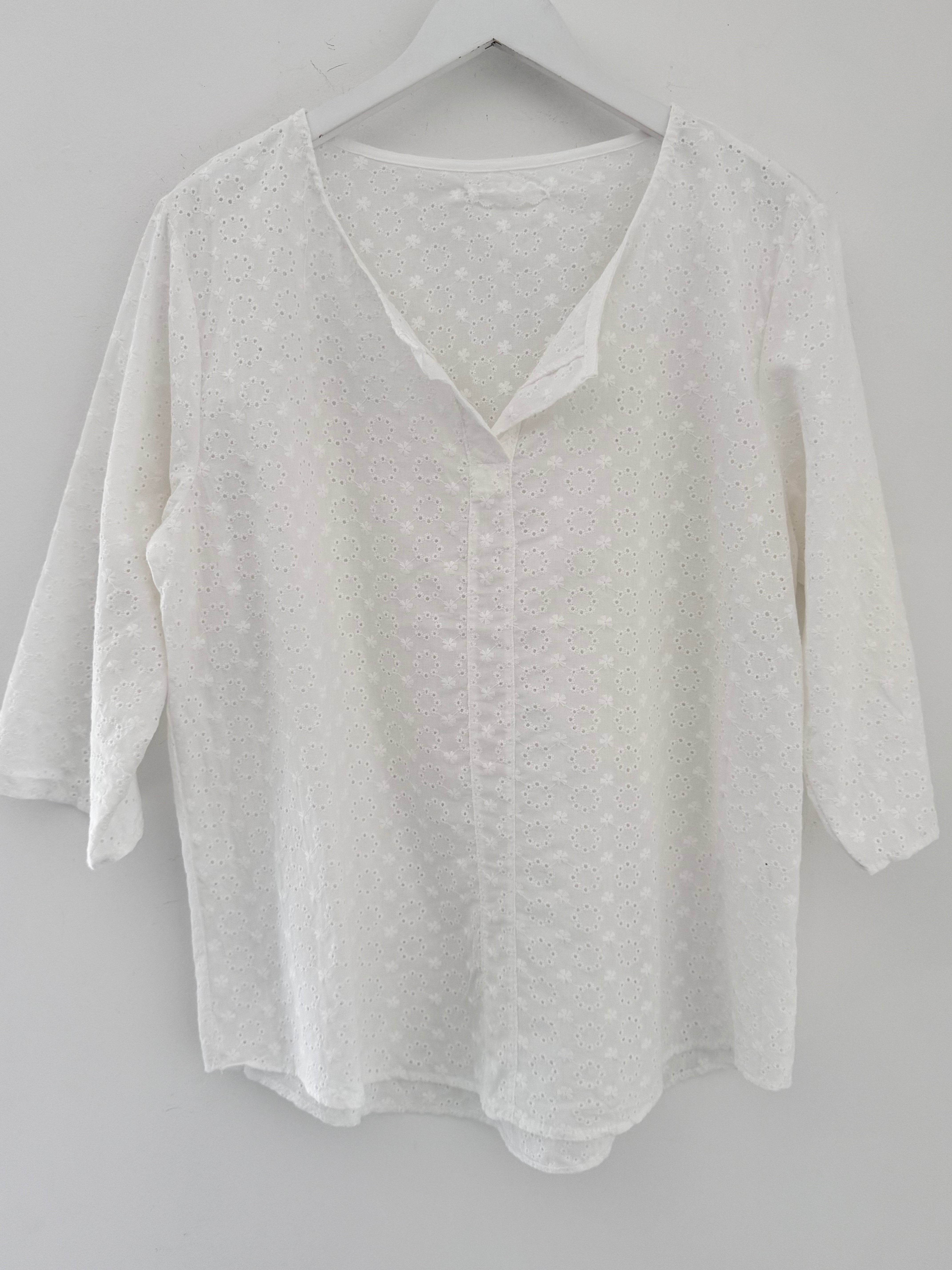 Broderie Anglaise Top in White