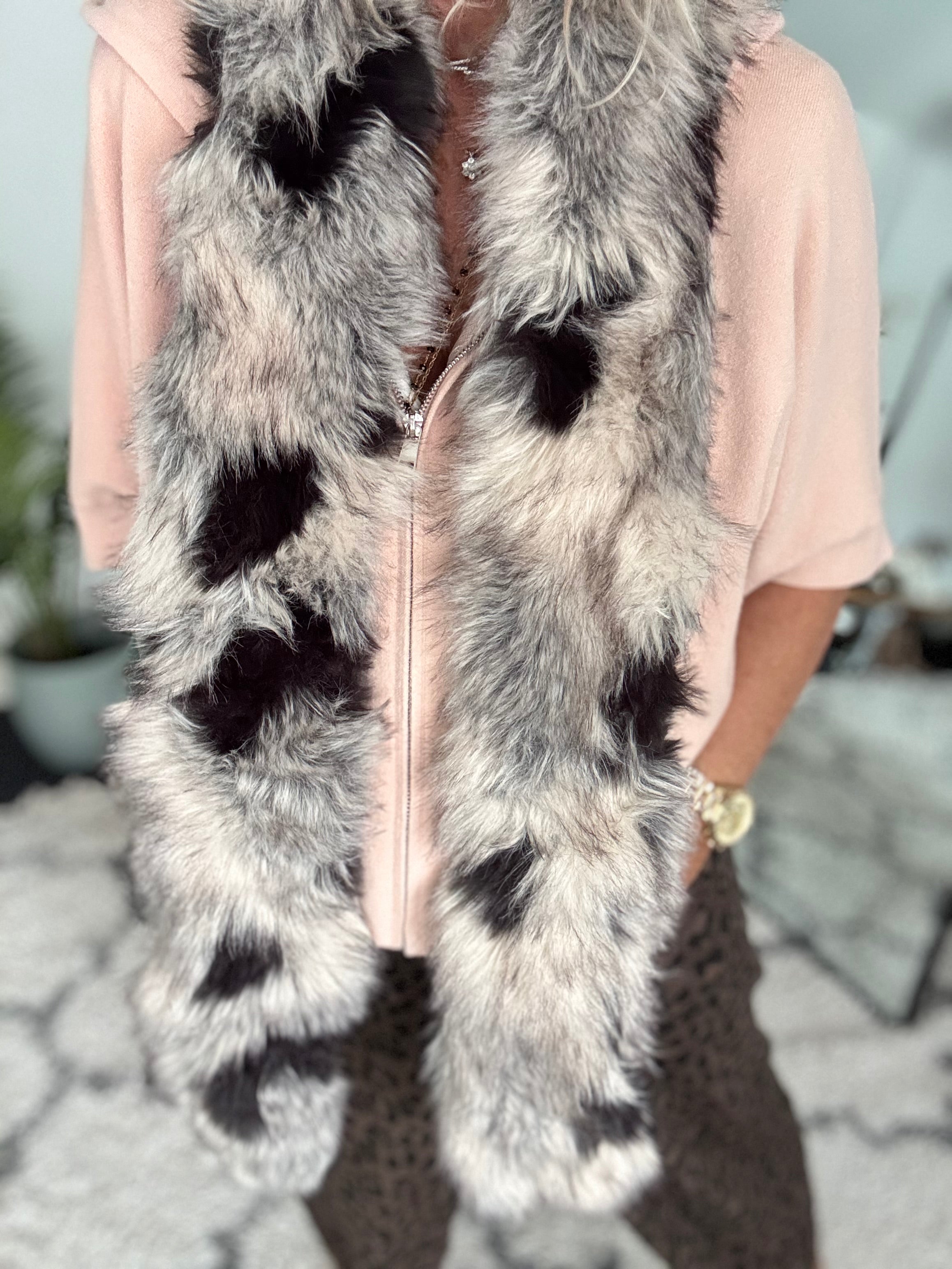 Faux Fur Scarf in Tonal Shades