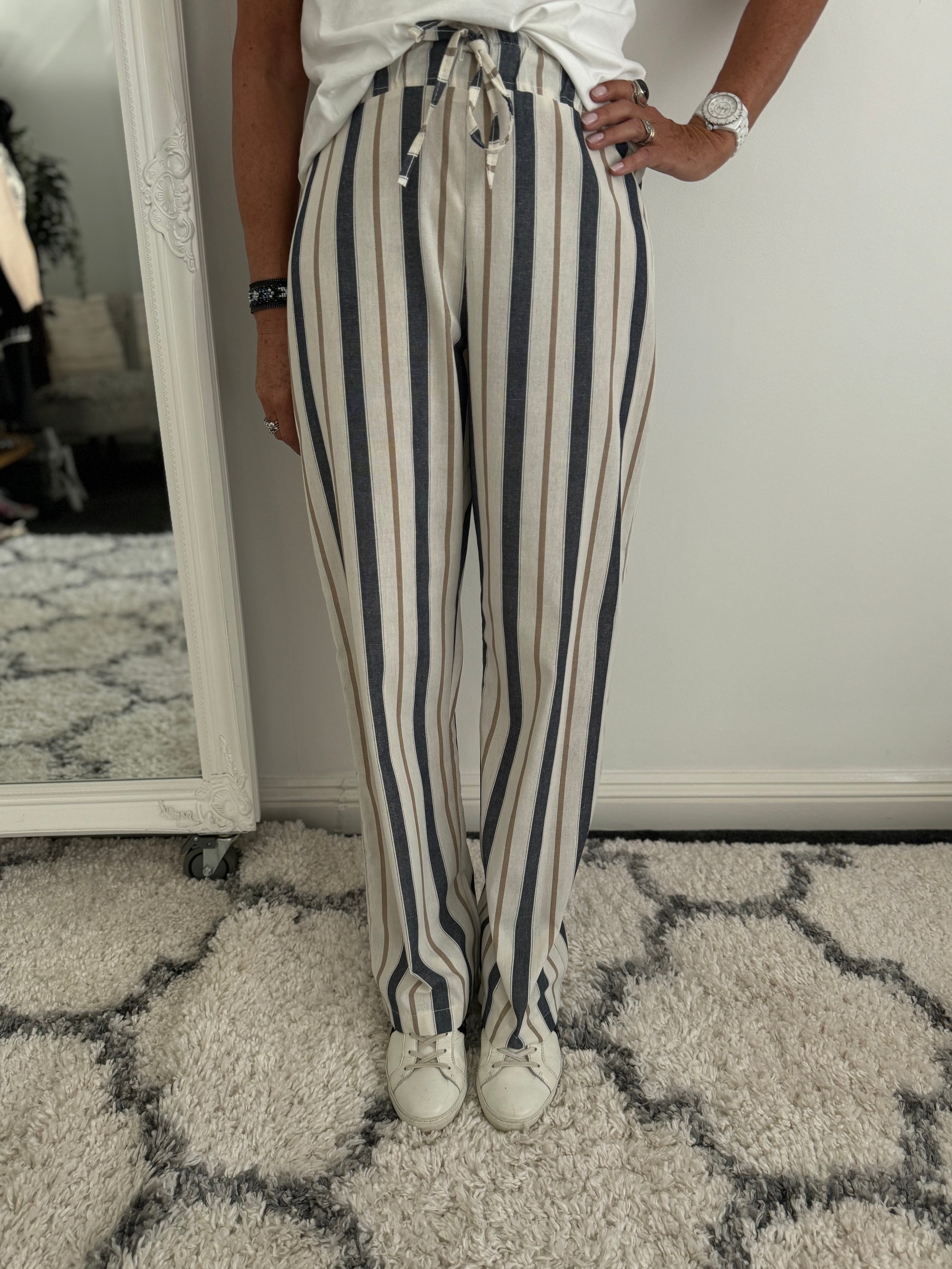 Wide Leg Stripe Trousers in Blue