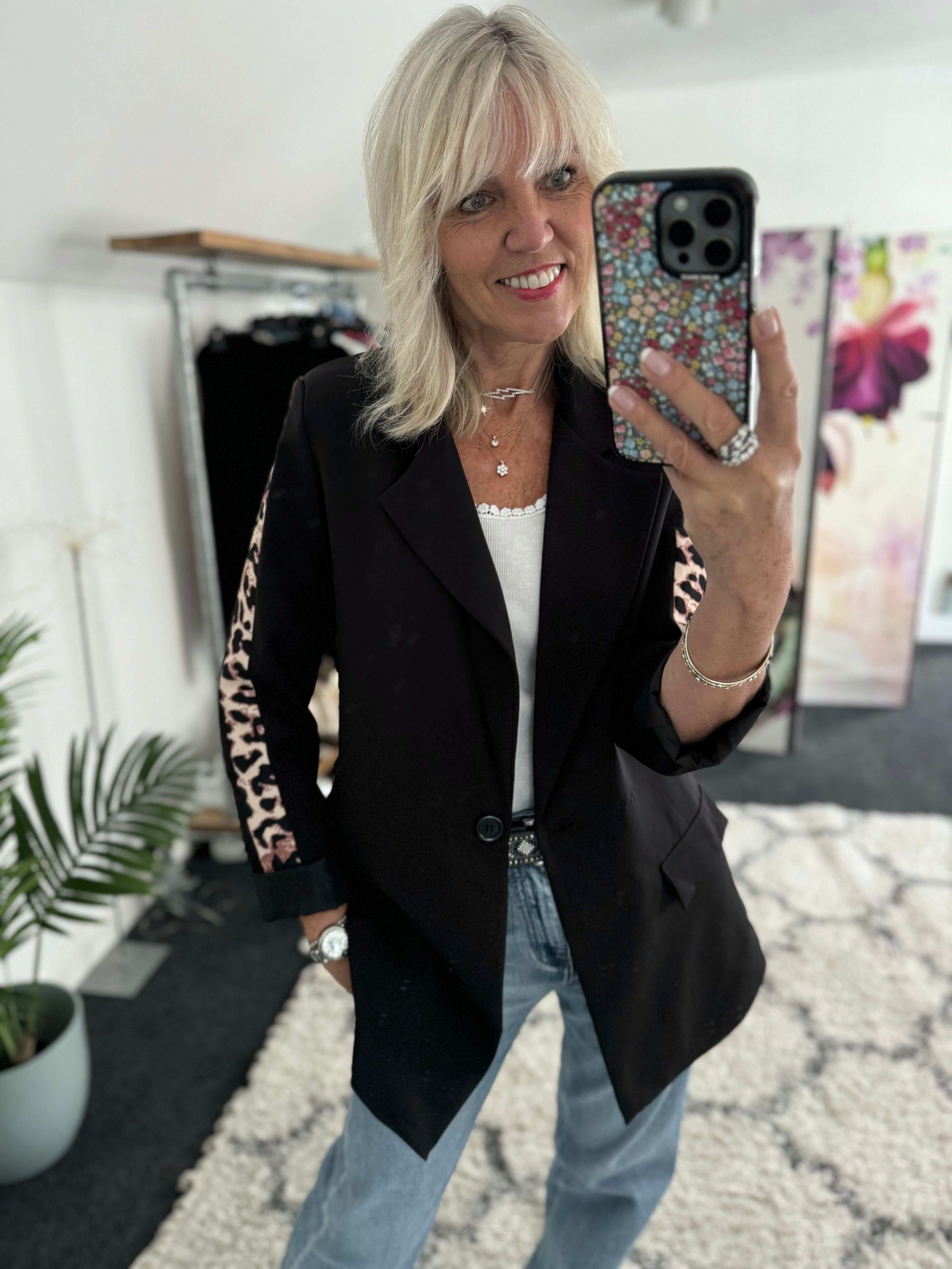 Blazer Jacket with Leopard Stripe in Black