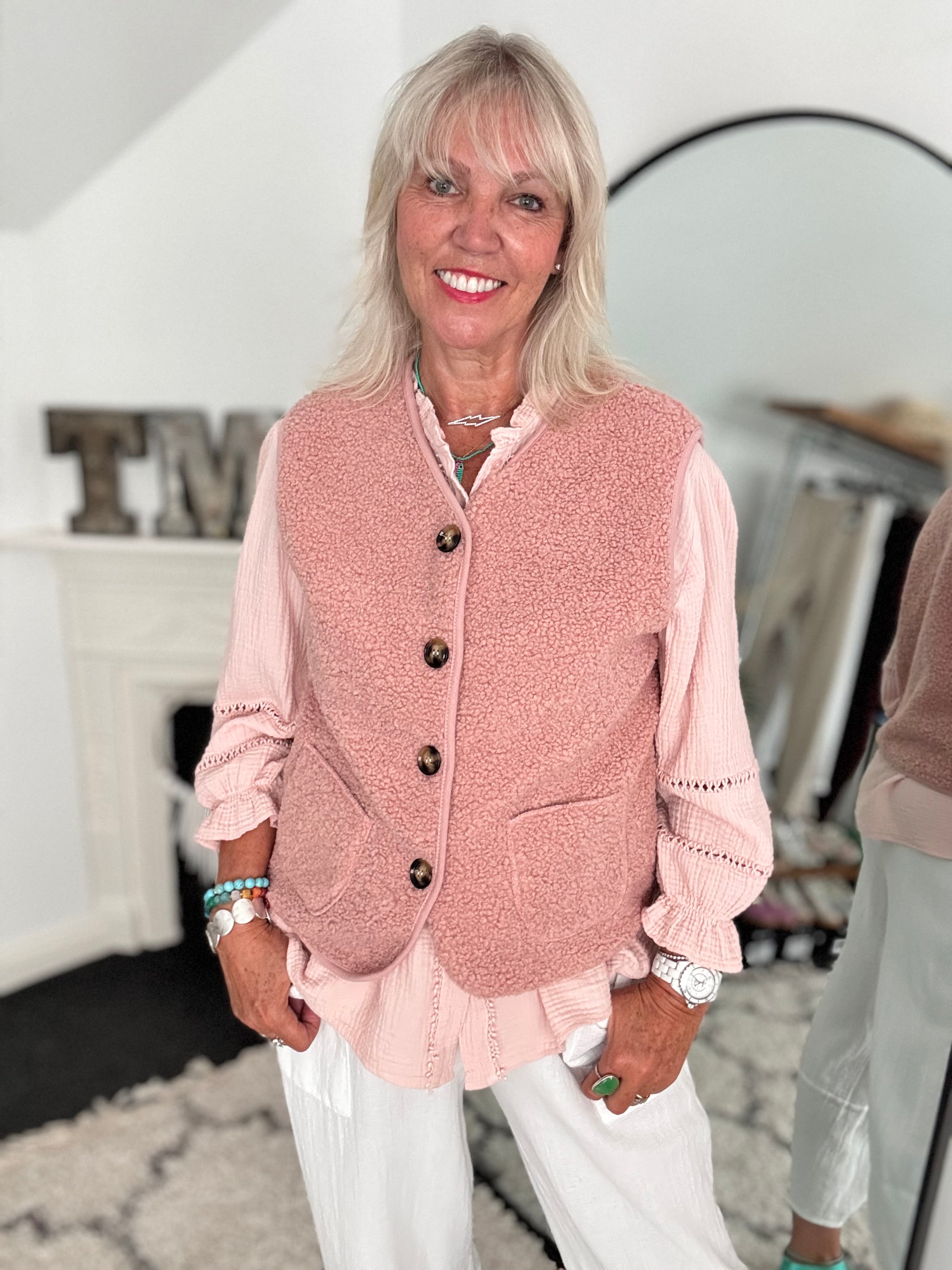 Boucle Gilet in Pink