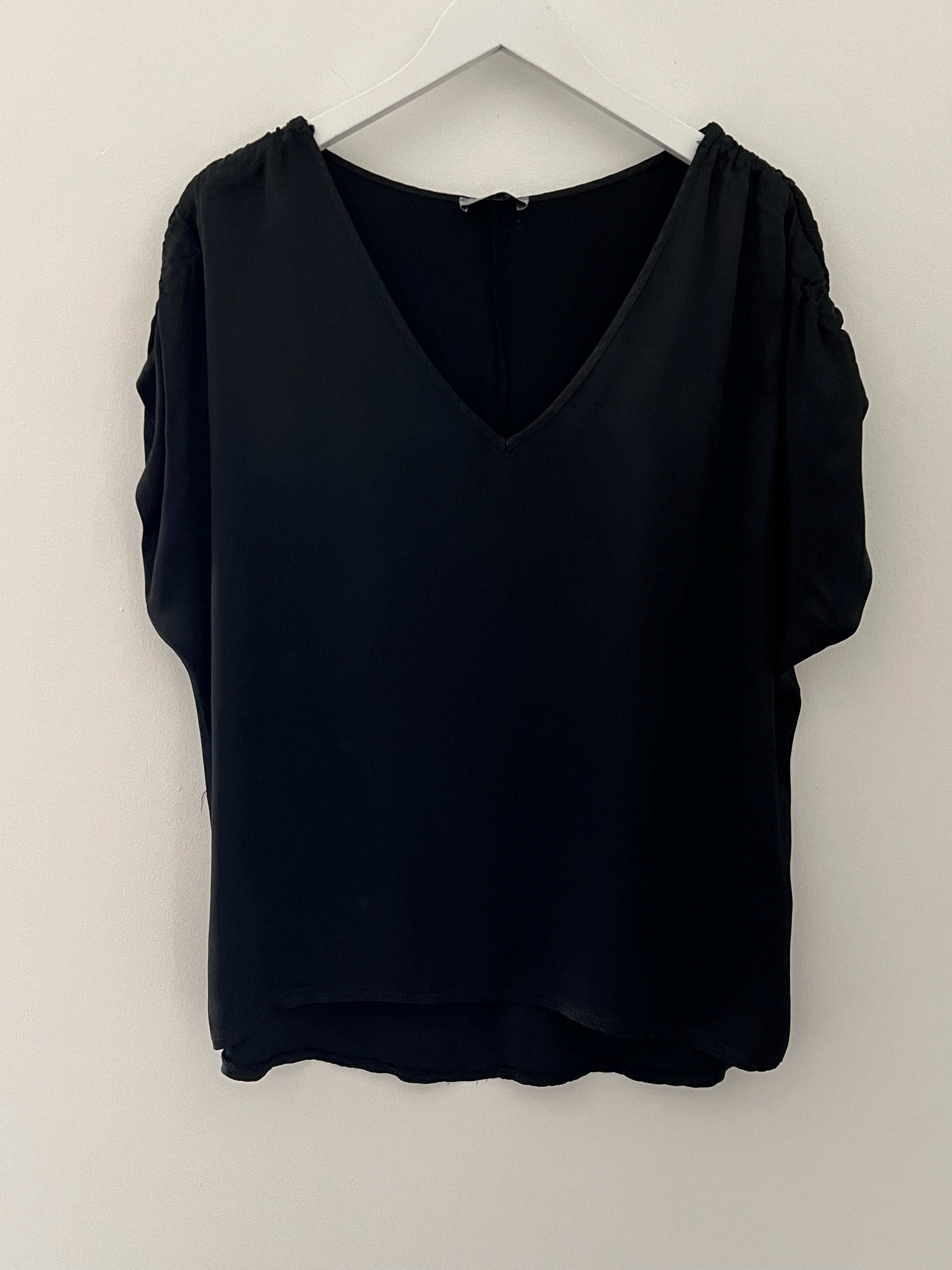Silky Ruched Detail Top in Black