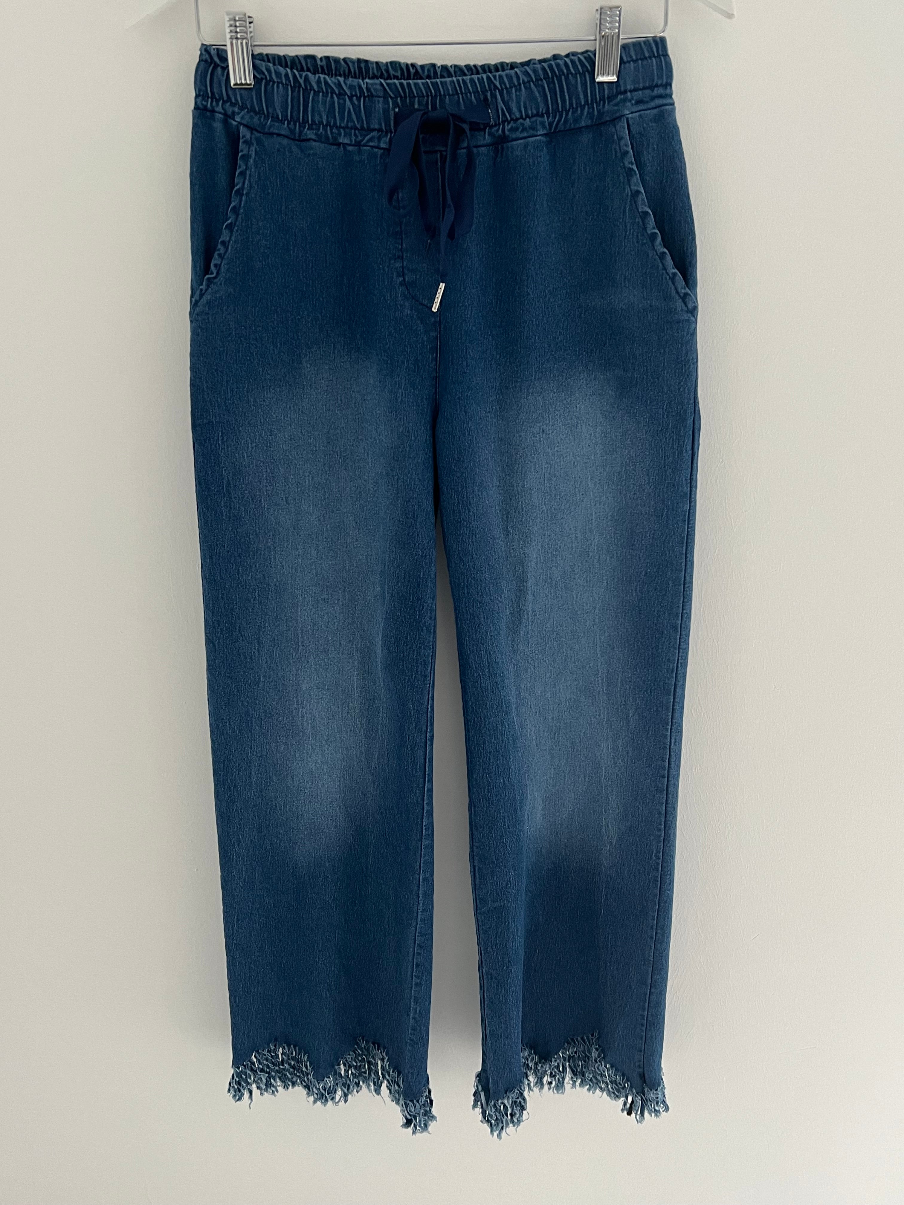 Cropped Denim Blue Jeans