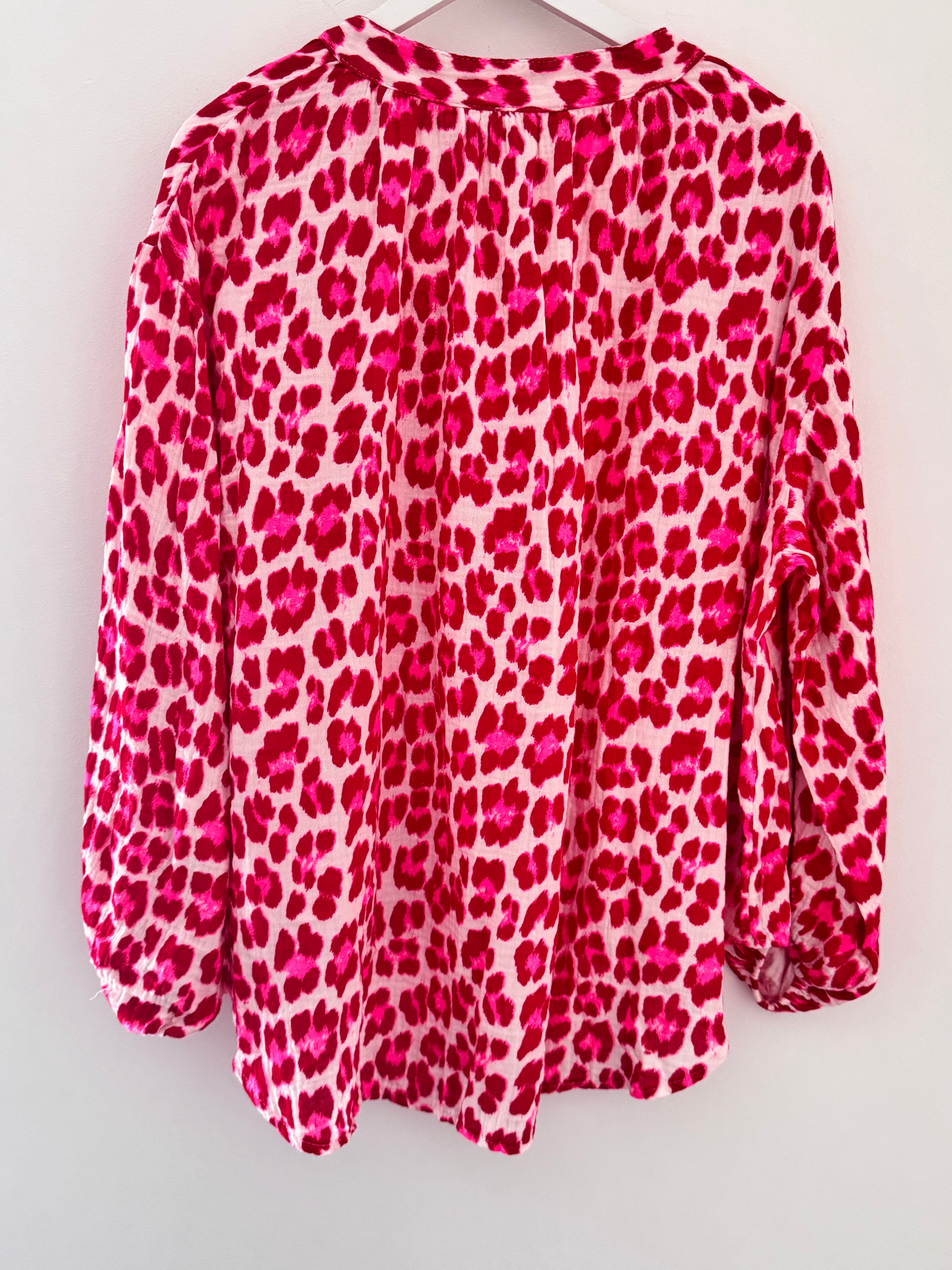 Oversized Cheesecloth Shirt in Red & Pink Leopard