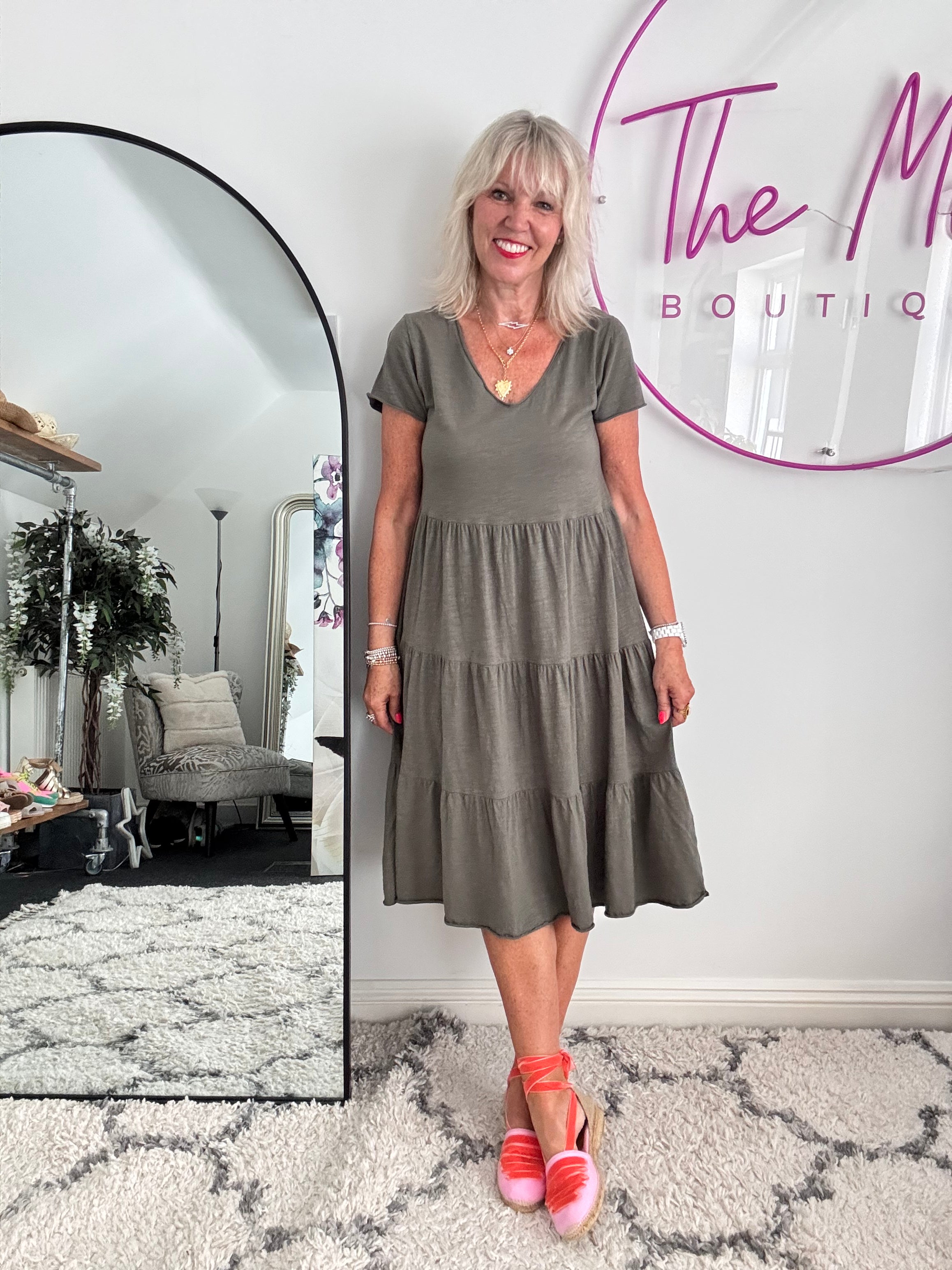 Tiered Cotton Stretch Dress in Khaki