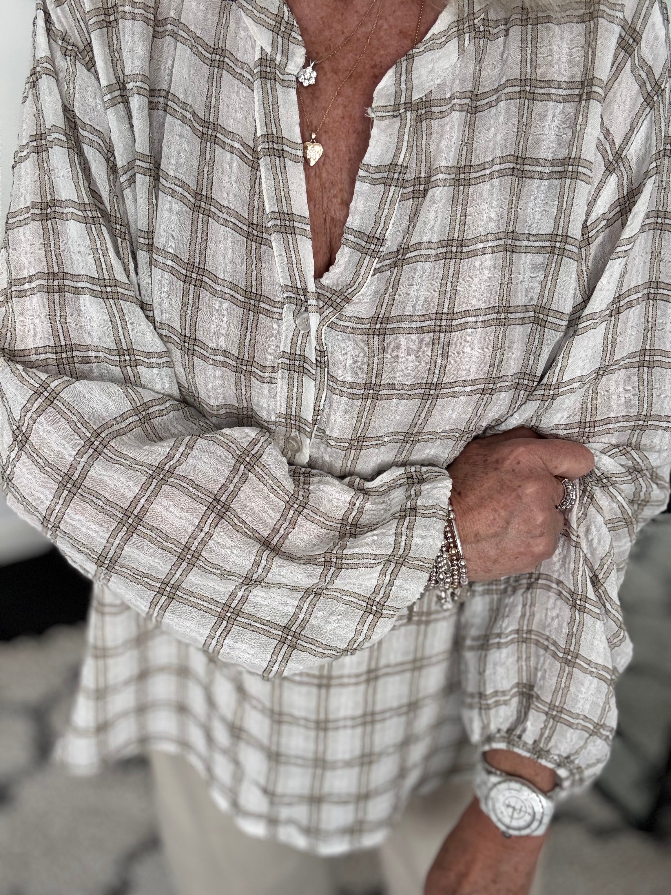 Checked Seersucker Shirt in Ivory