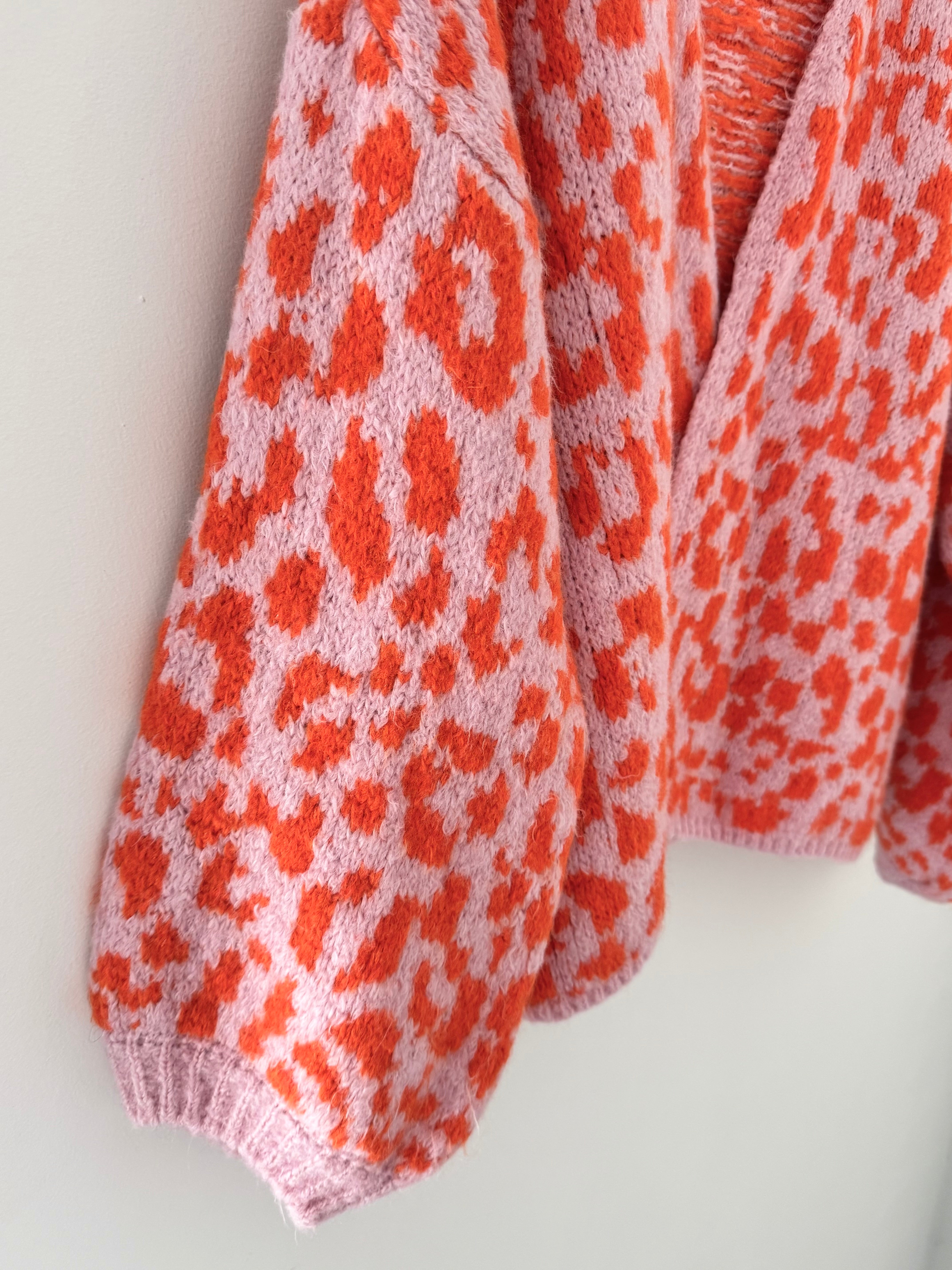 Soft Cardi in Pink & Orange Leopard