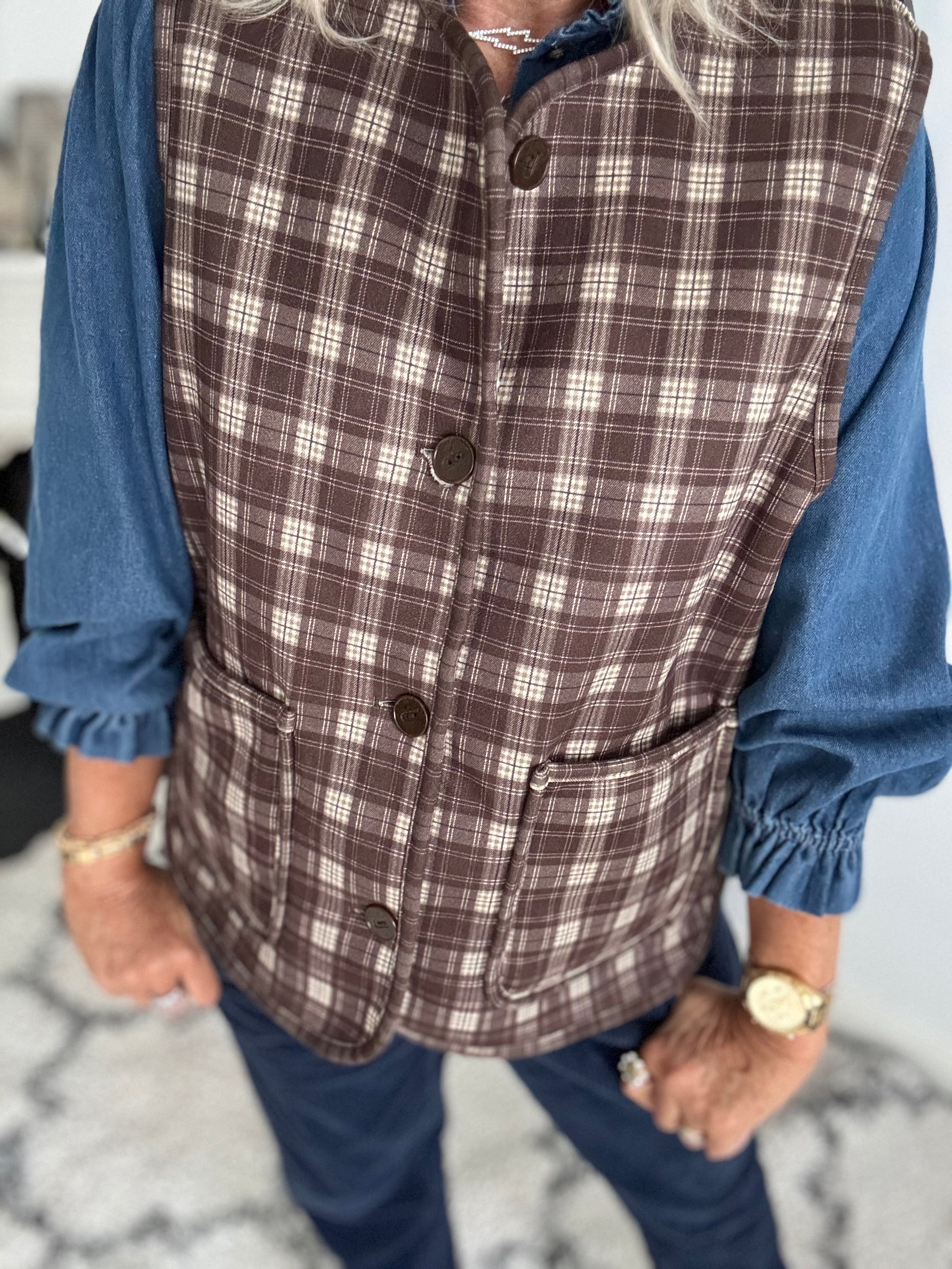Reversible Boucle & Check Gilet in Ecru and Chocolate
