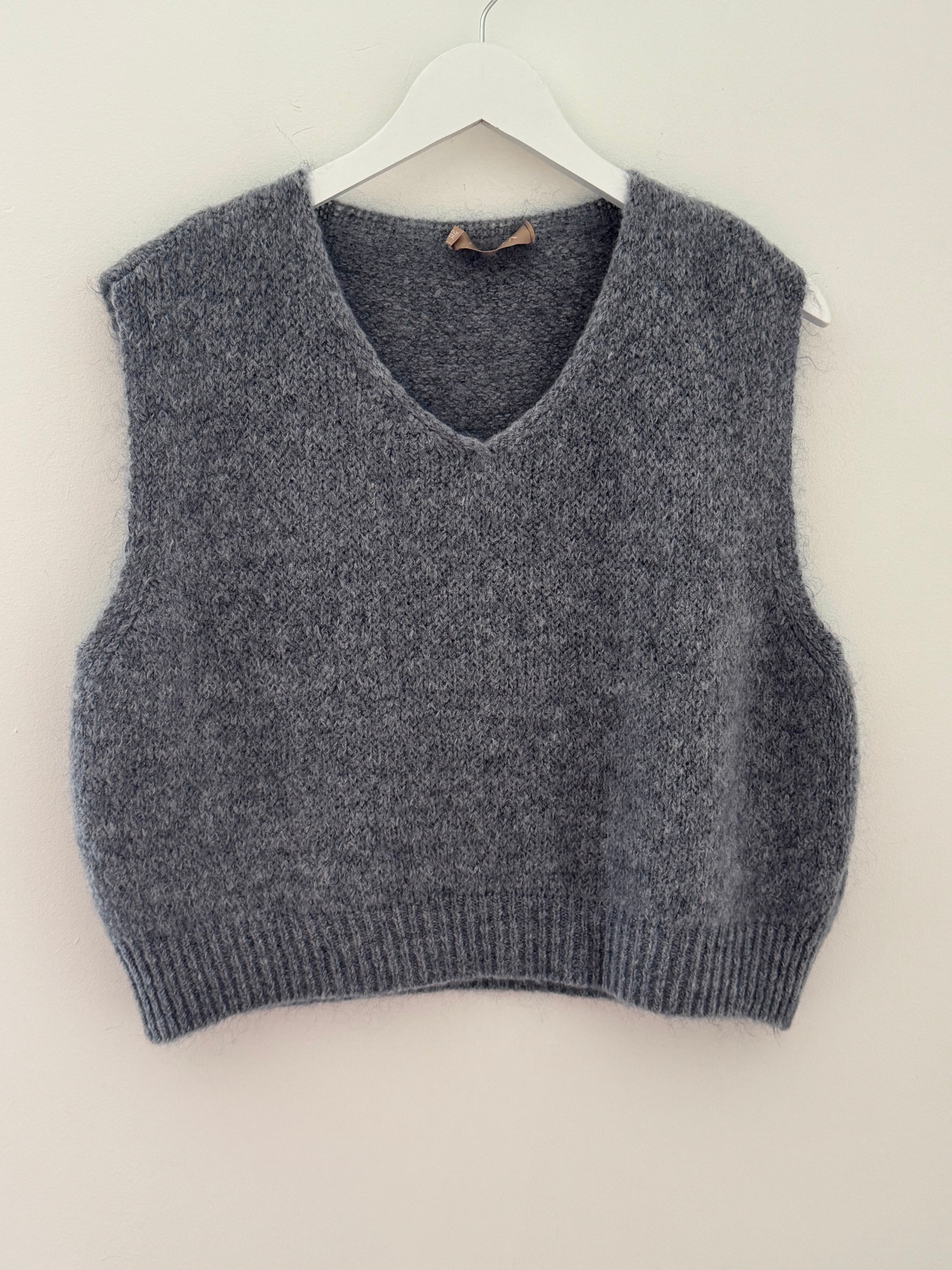 Neat Mohair Tank in Charcoal