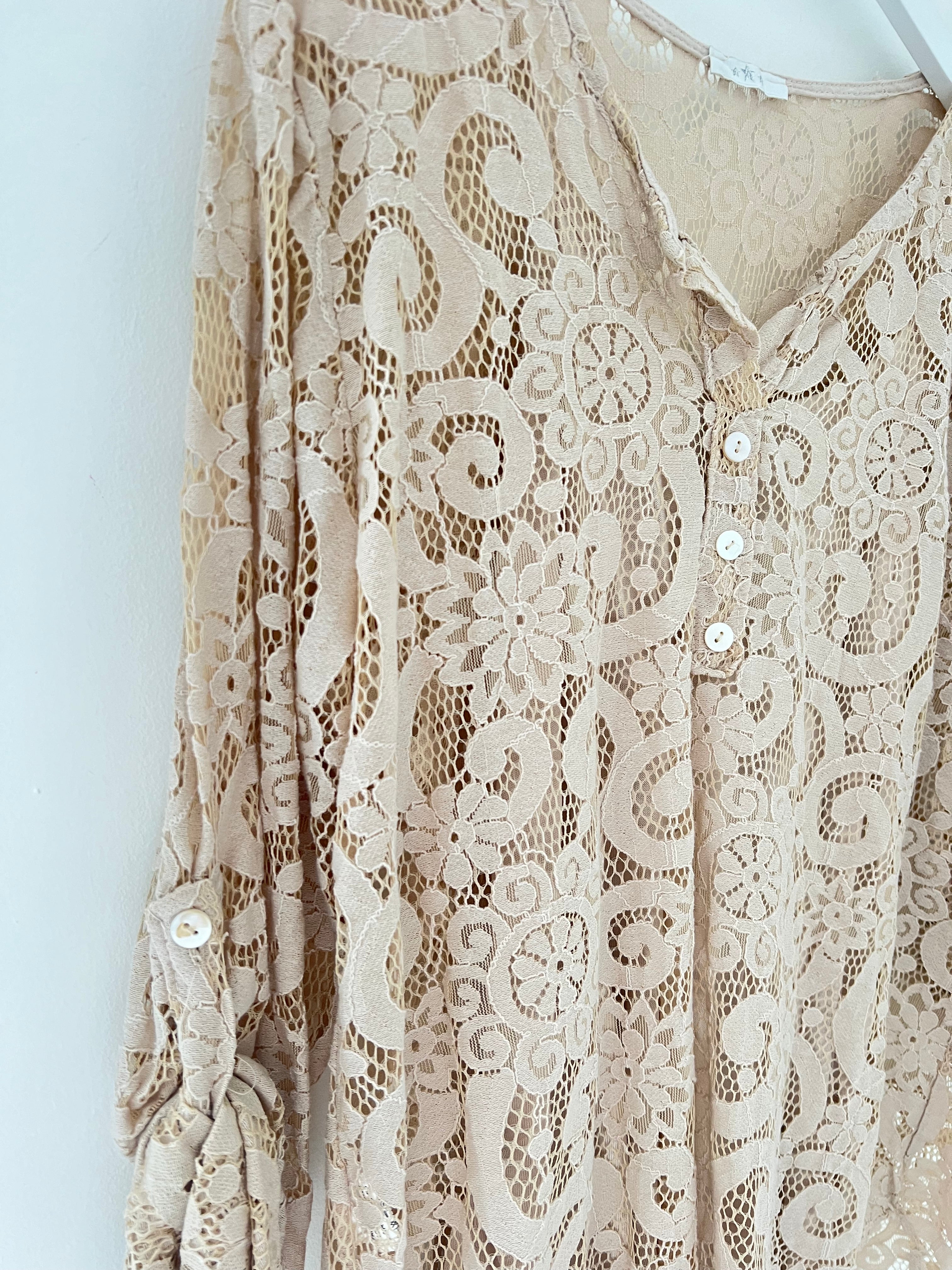 Lace Blouse & Cami in Stone