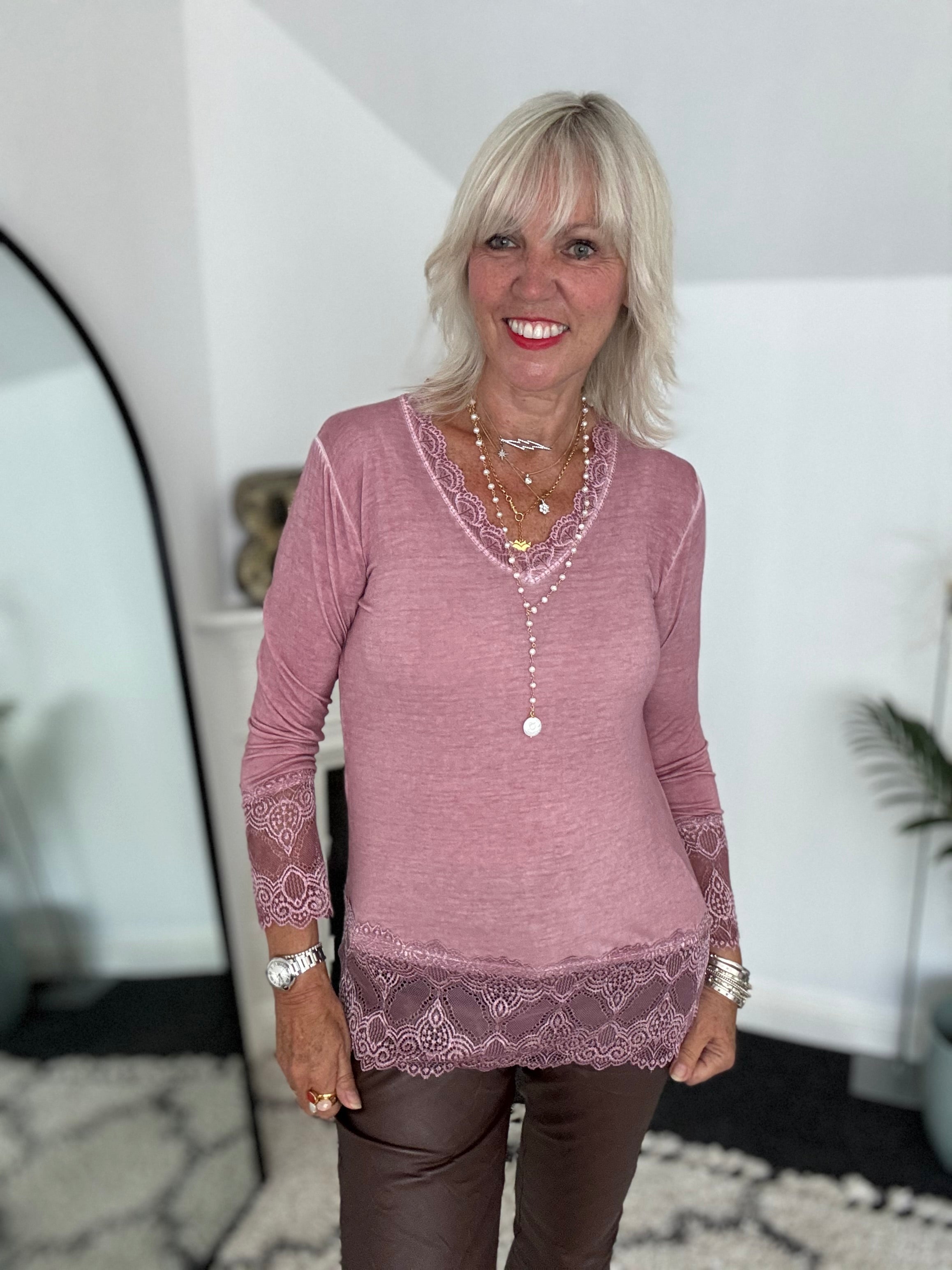 Luxe Base Top with Lace Trim in Deep Dusky Pink
