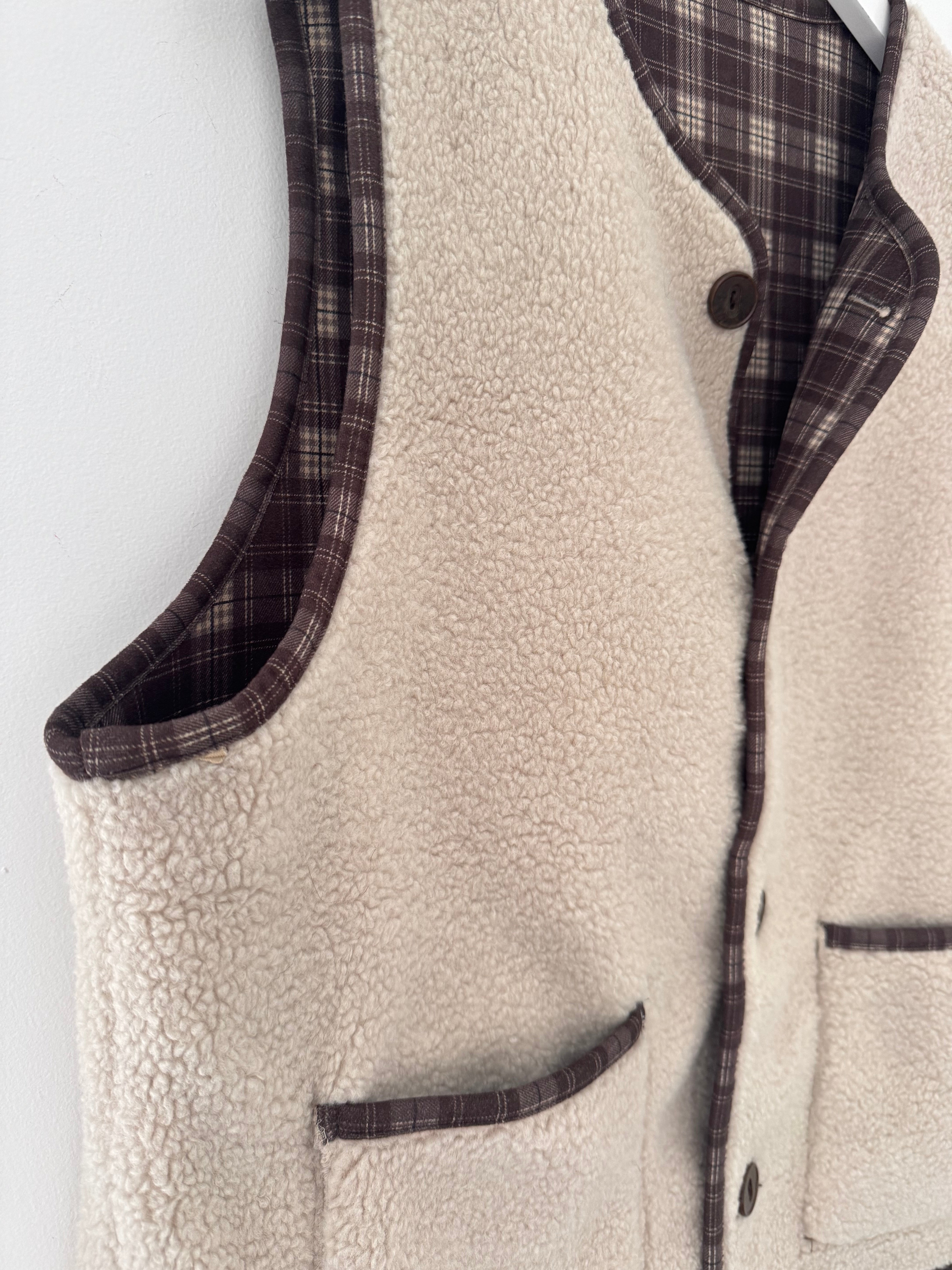 Reversible Boucle & Check Gilet in Ecru and Chocolate
