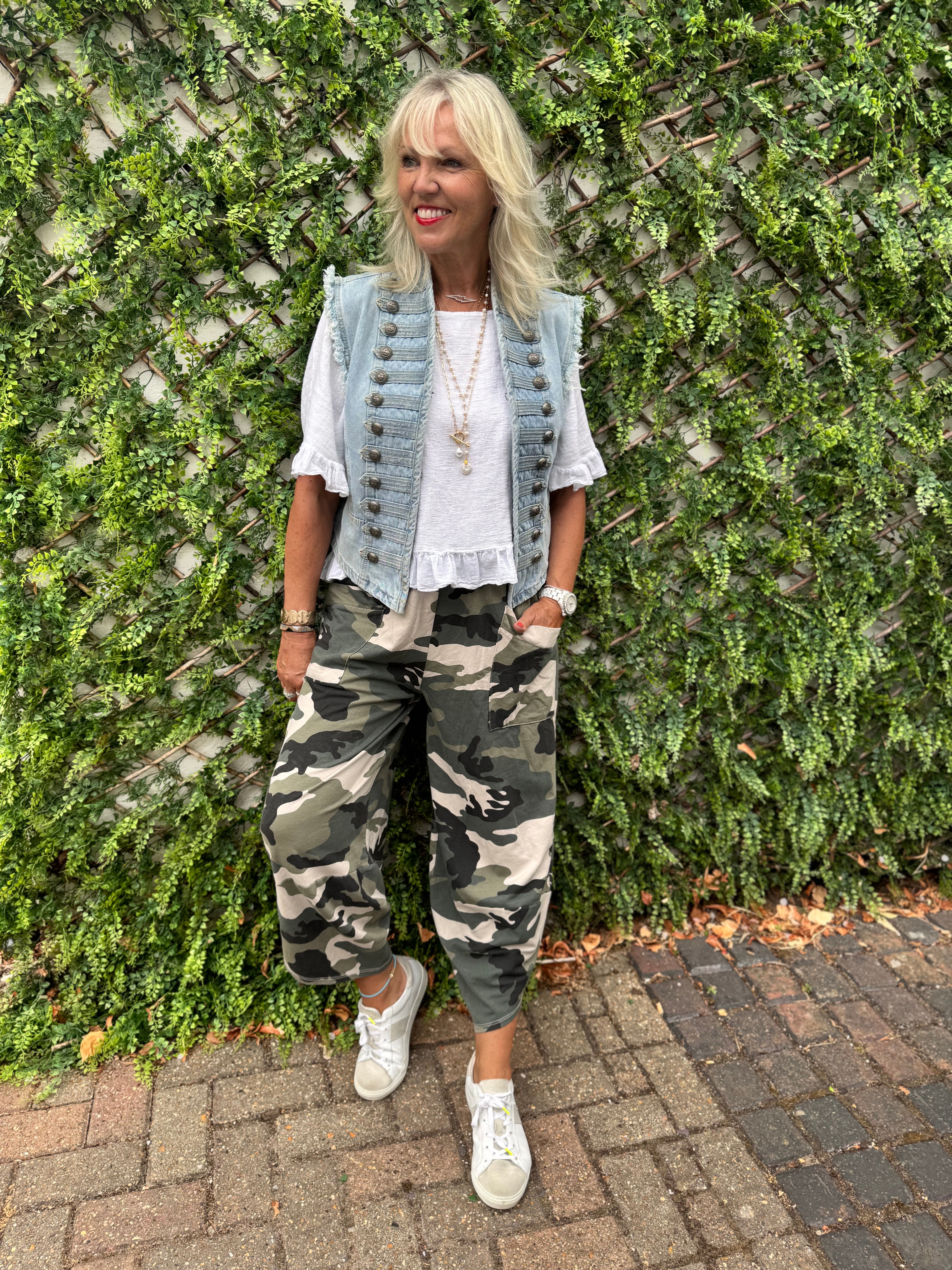 Barrel Cotton Jersey Trousers in Khaki Camo